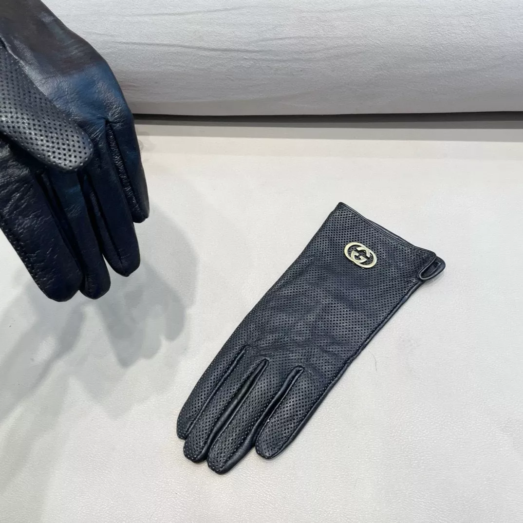 Gucci Gloves For Women UrbanStyle 5258
