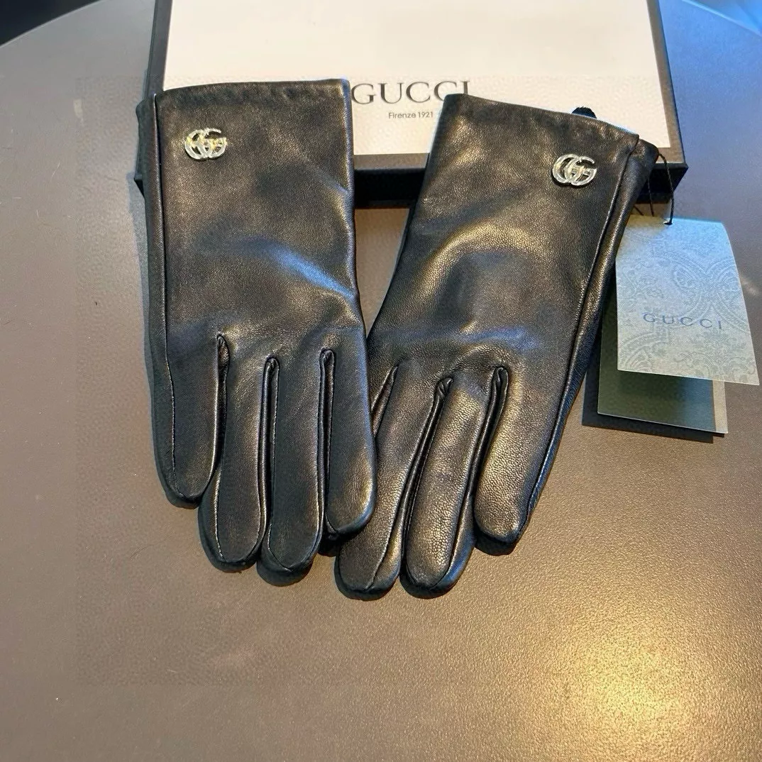 Gucci Gloves For Women Vibrant 5664