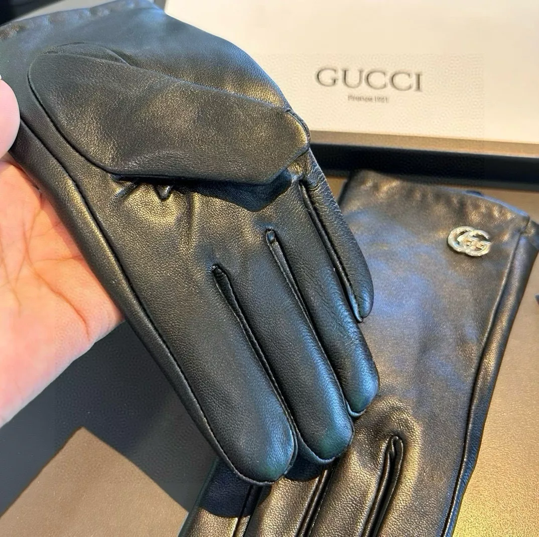 Gucci Gloves For Women Vibrant 5664
