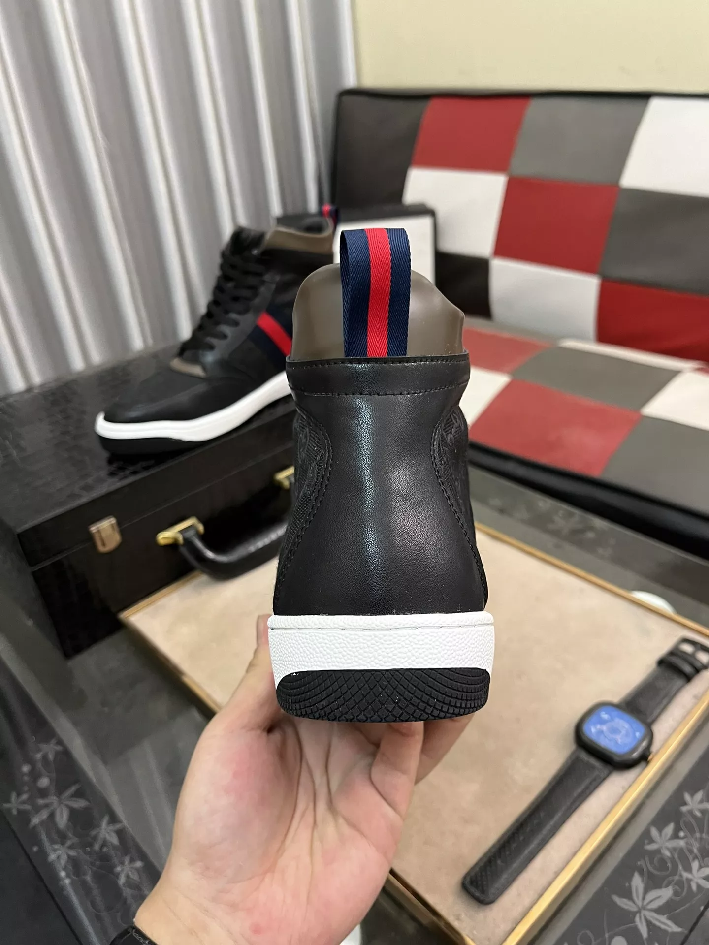 Gucci High Tops Shoes For Men Classic 6680