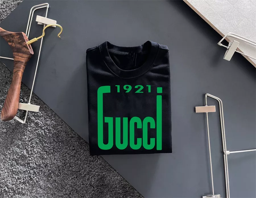 Gucci Hoodies Long Sleeved For Men GoAnywhere 2302
