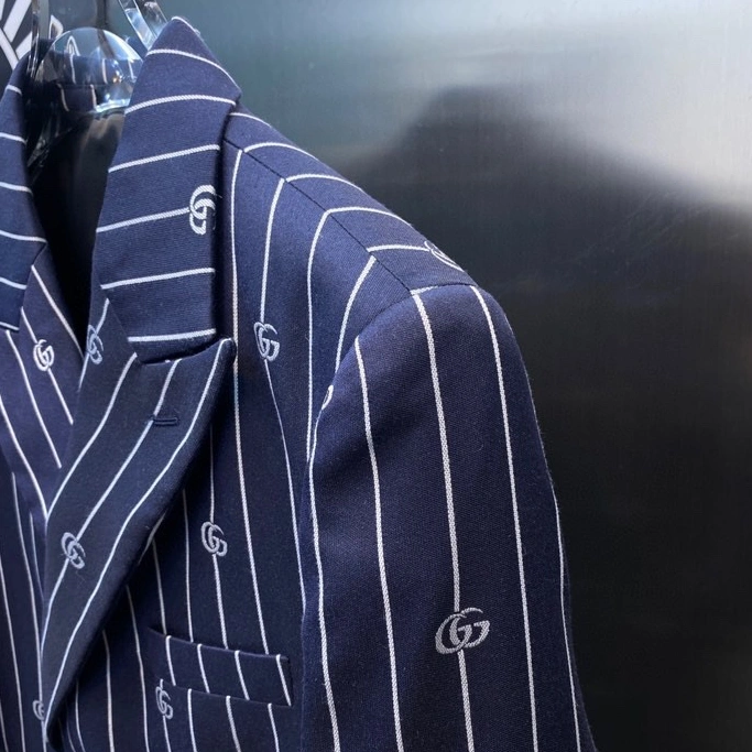 Gucci Jackets Long Sleeved For Men Trendy 5404