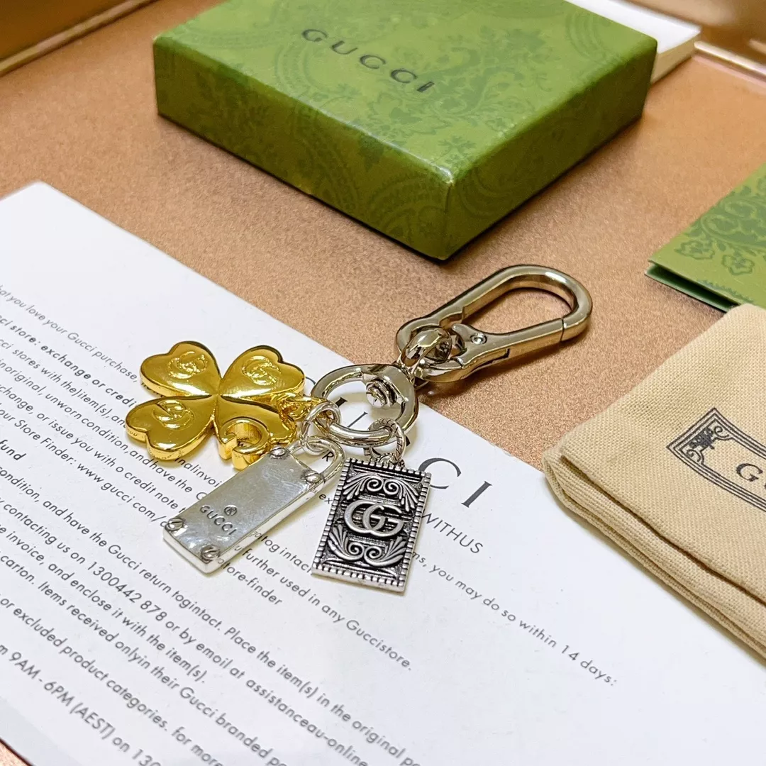 Gucci Key Holder And Bag Buckle Breathable 2381