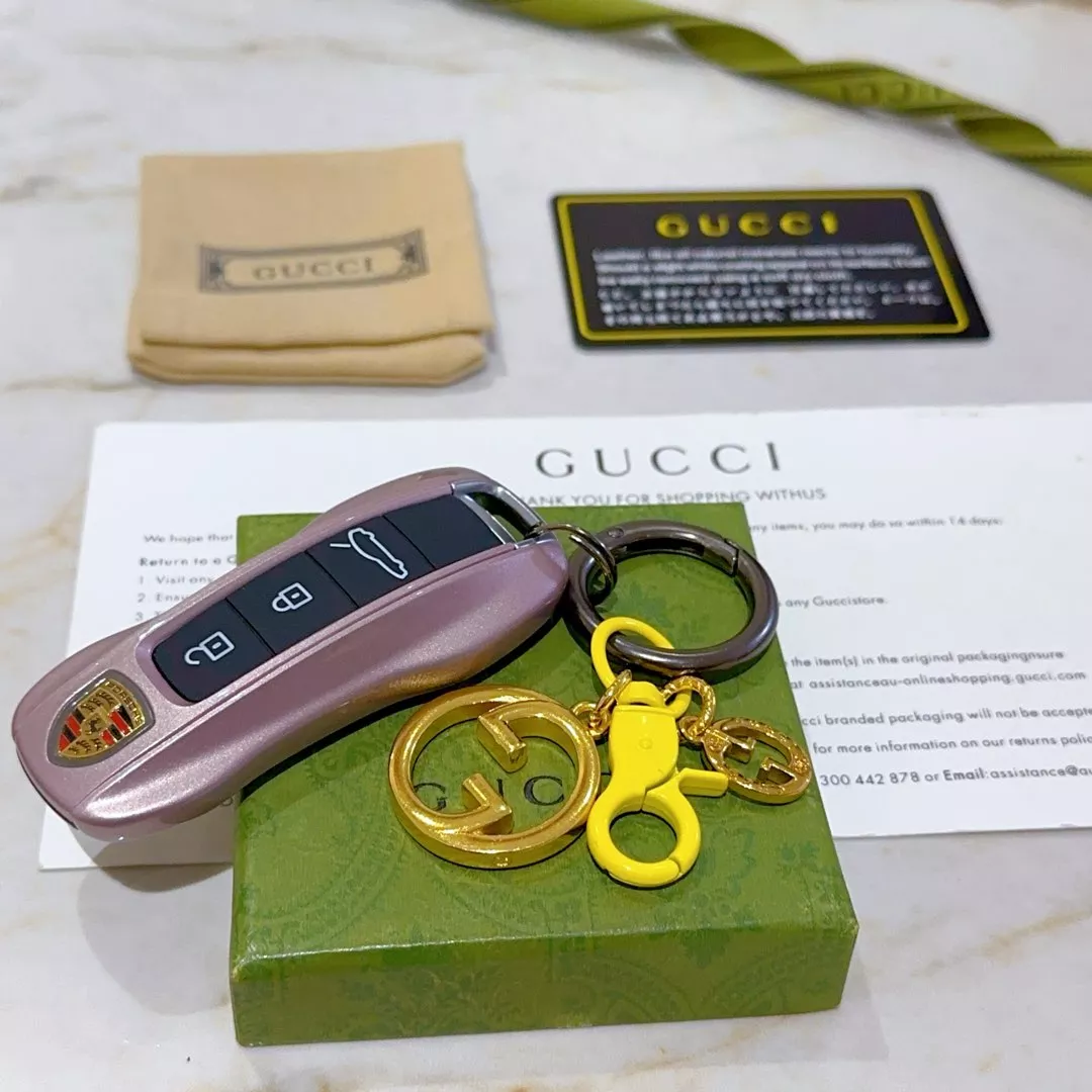 Gucci Key Holder And Bag Buckle Soft 9826