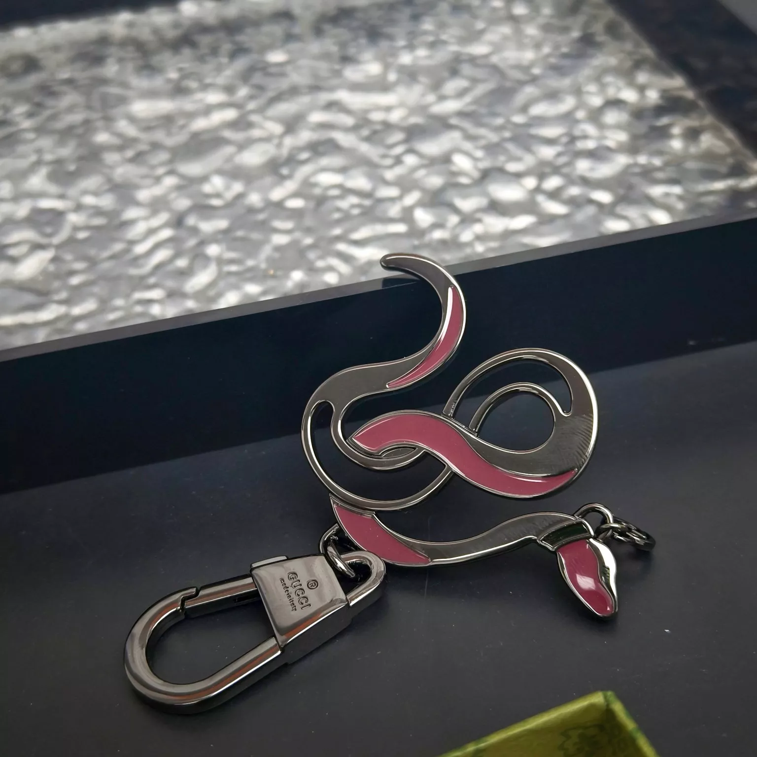 Gucci Key Holder And Bag Buckle Versatile 4350