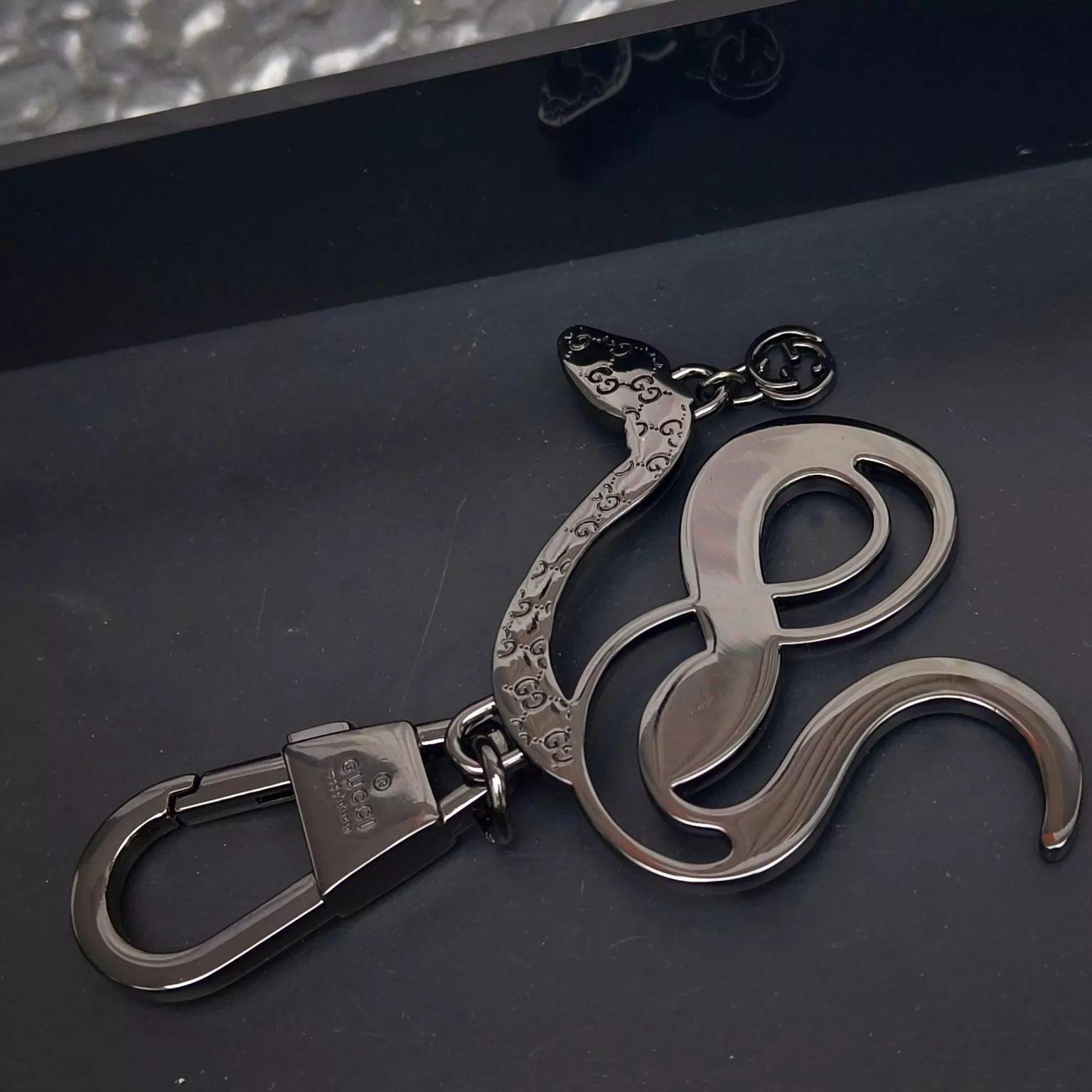 Gucci Key Holder And Bag Buckle Versatile 4350