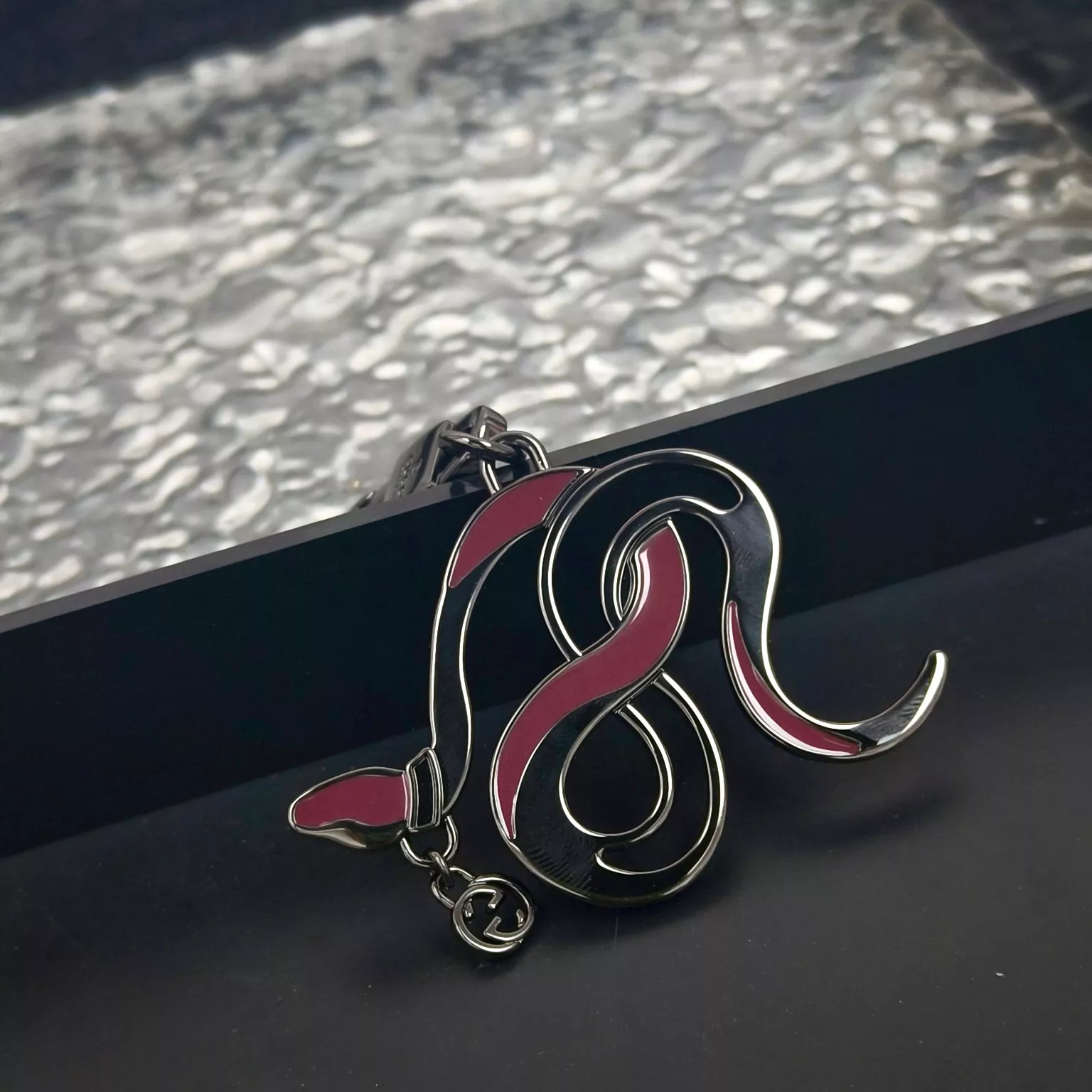 Gucci Key Holder And Bag Buckle Versatile 4350