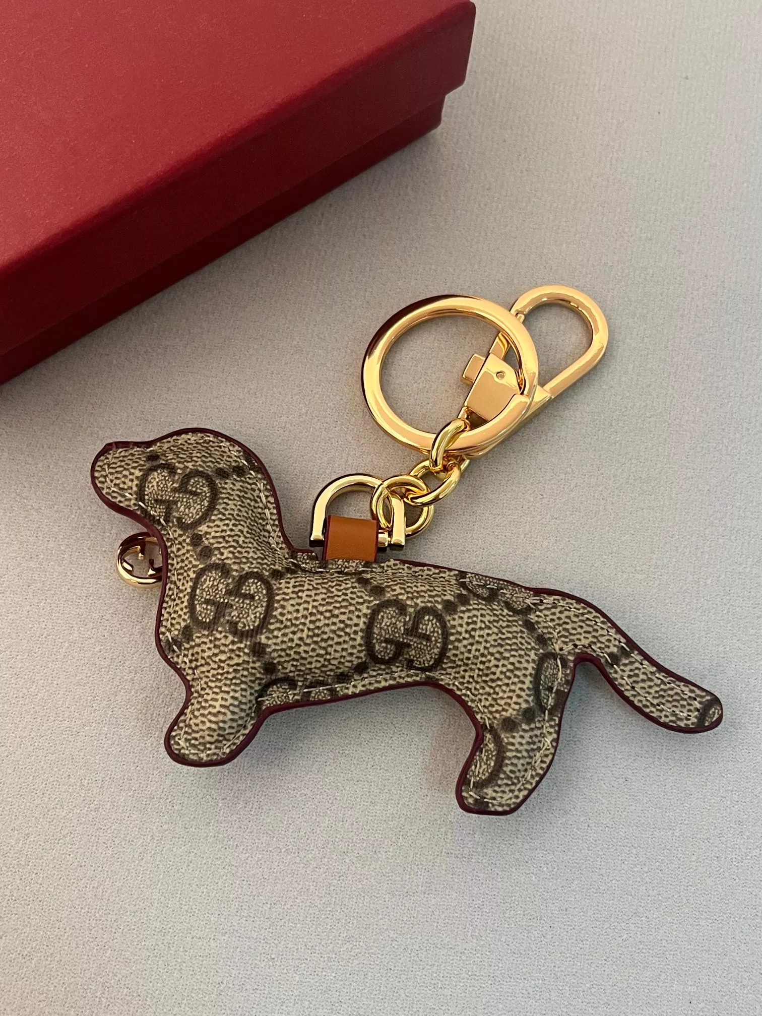Gucci Key Holder And Bag Buckle Vibrant 1649