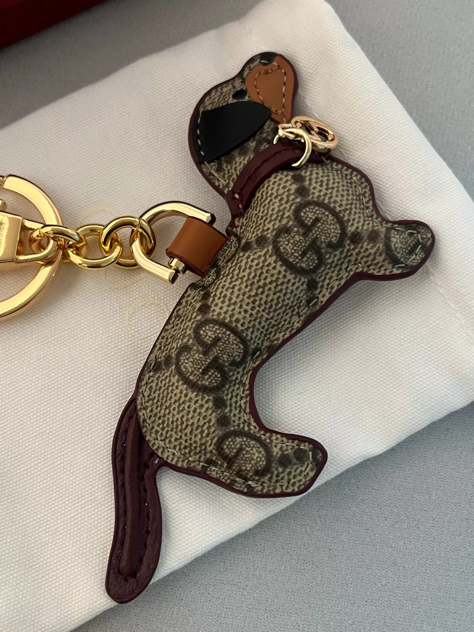 Gucci Key Holder And Bag Buckle Vibrant 1649
