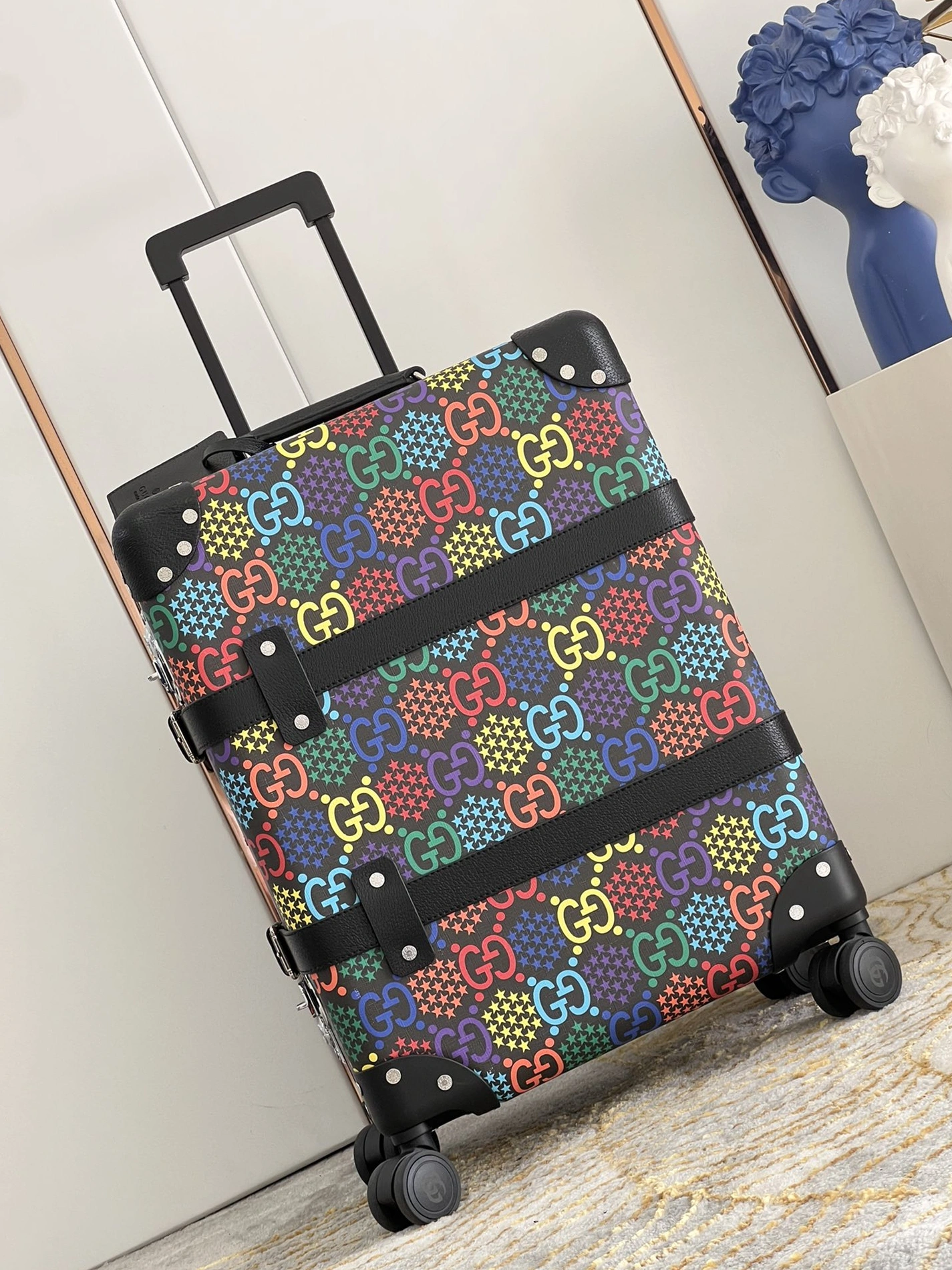 Gucci Luggage Bright 7293