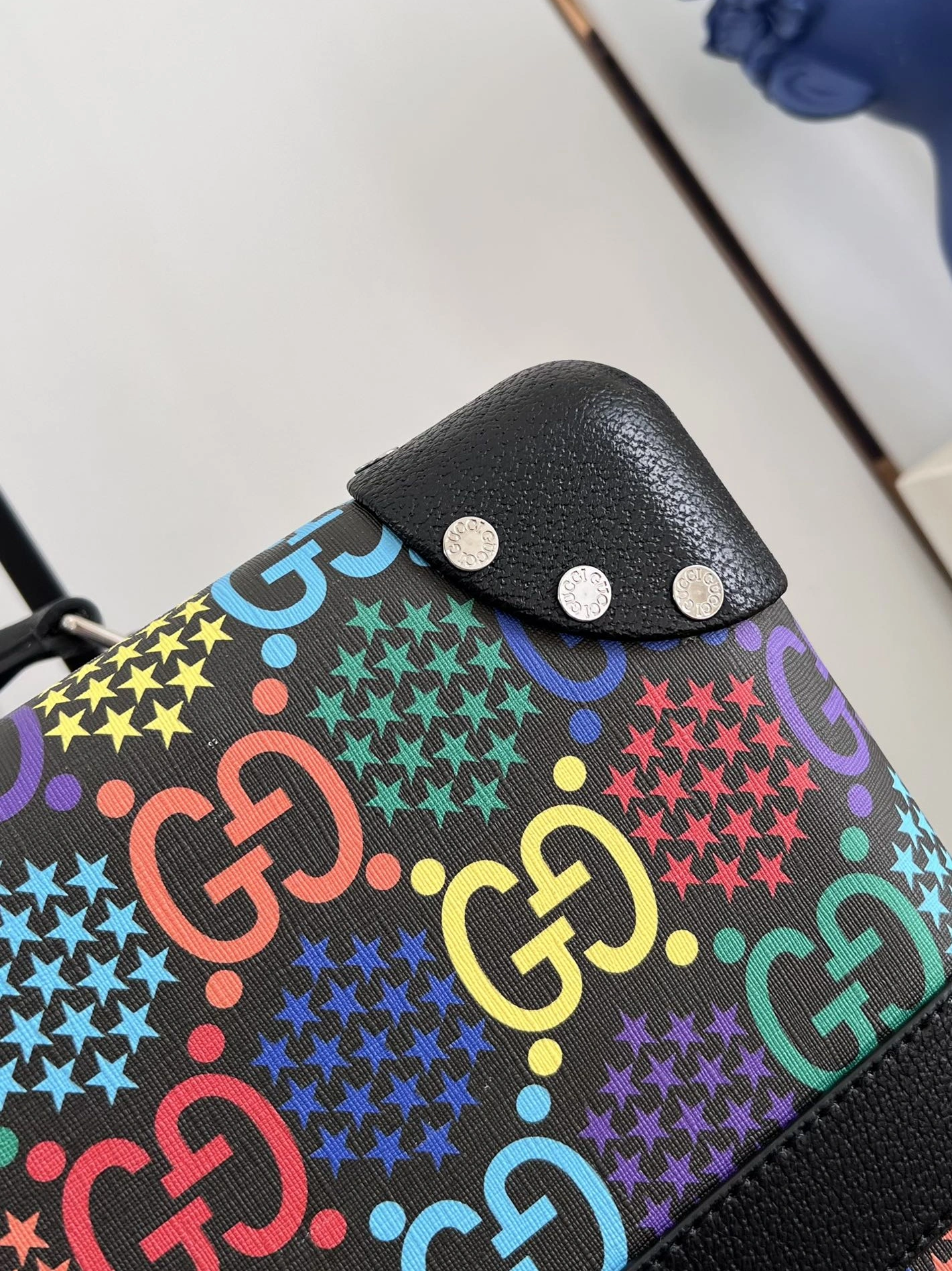Gucci Luggage Bright 7293