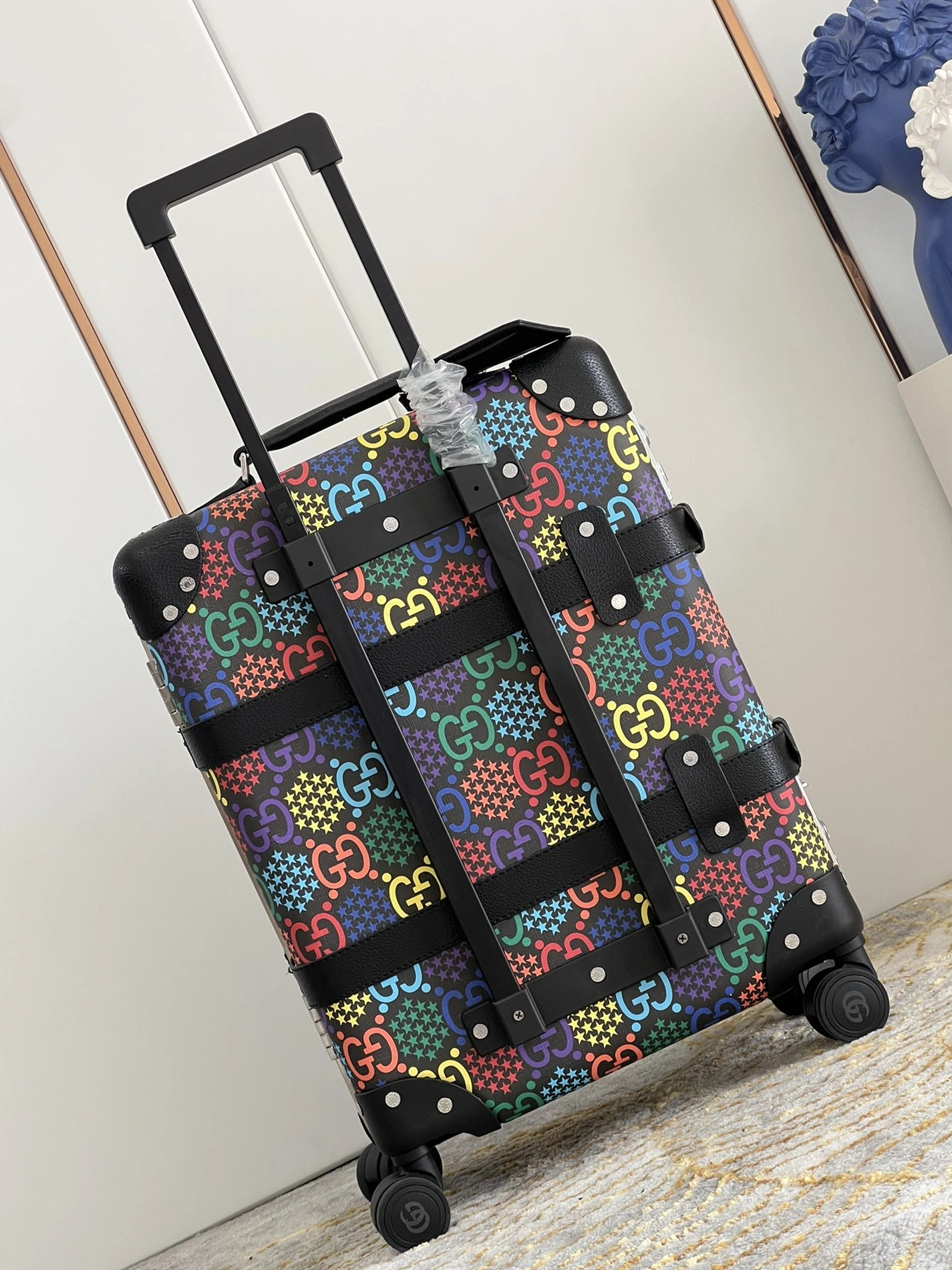 Gucci Luggage Bright 7293