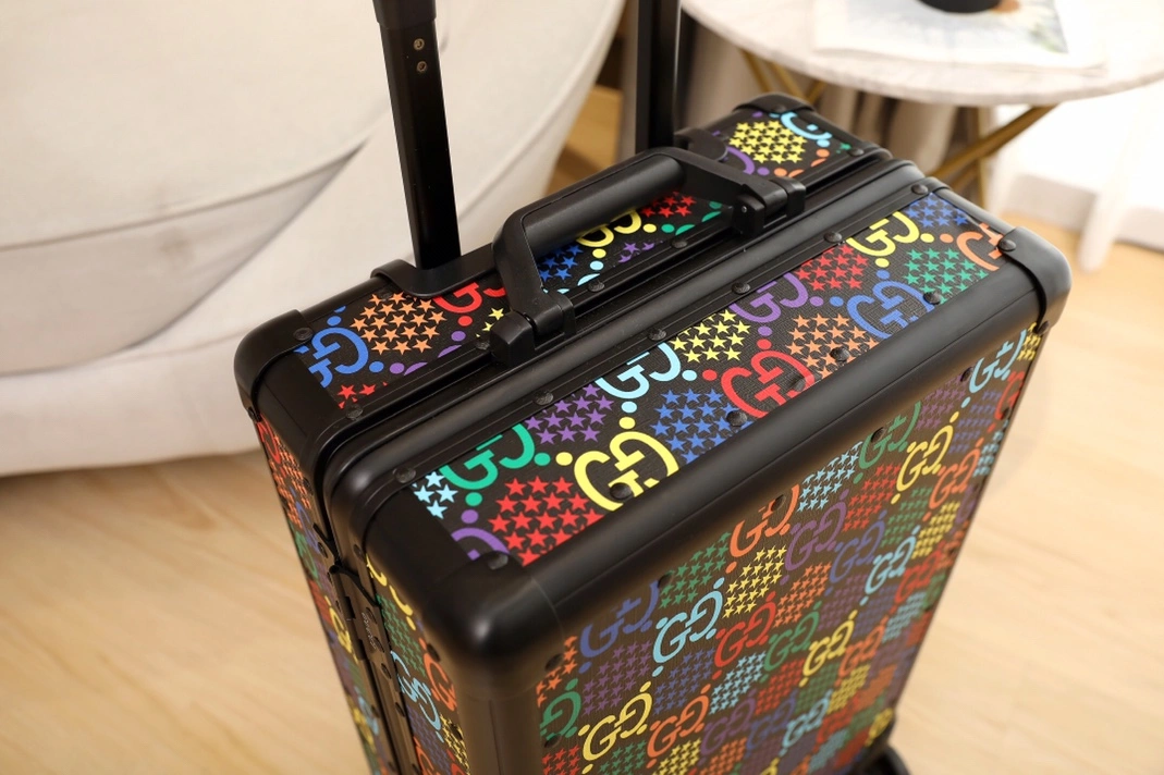 Gucci Luggage For Unisex Bold 4429