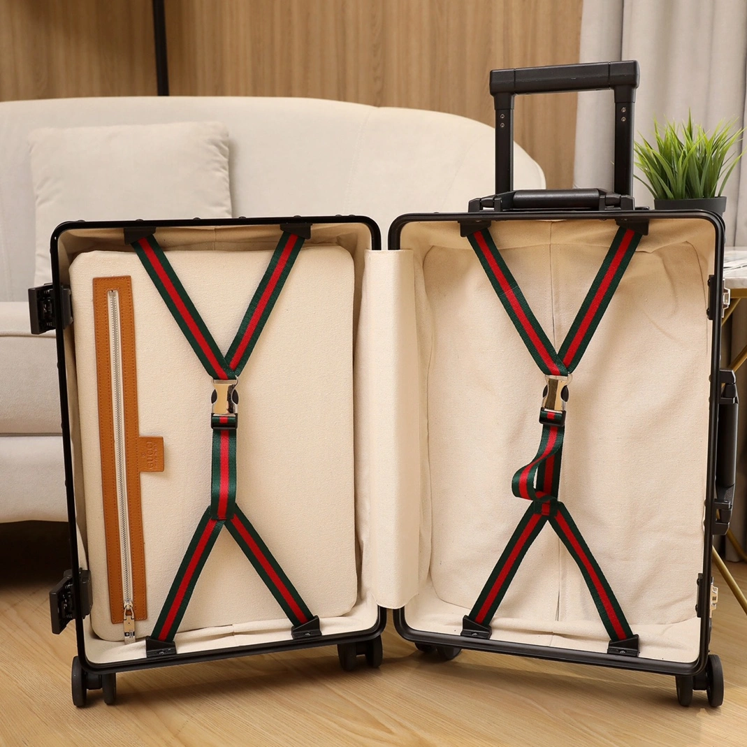 Gucci Luggage For Unisex Efficient 8793