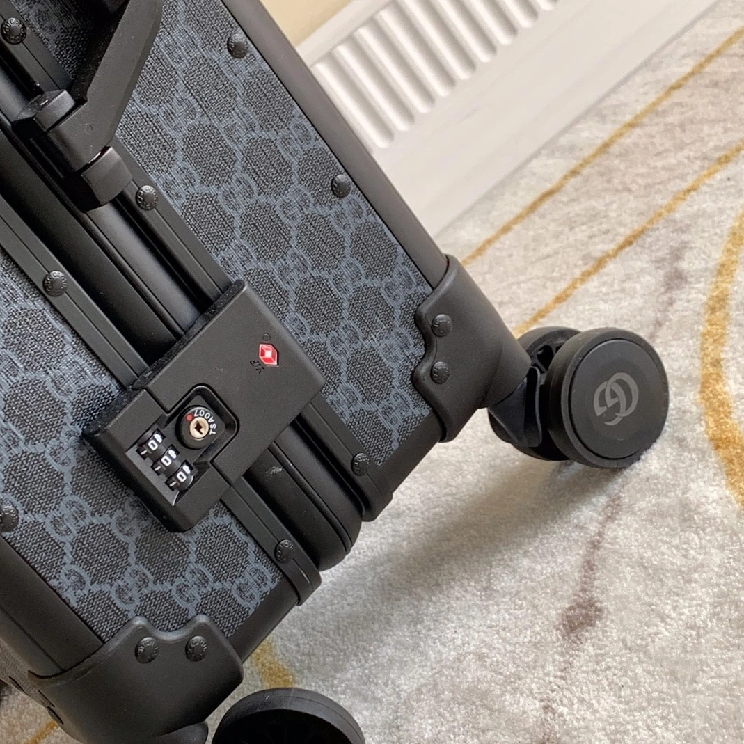 Gucci Luggage For Unisex GoAnywhere 8498