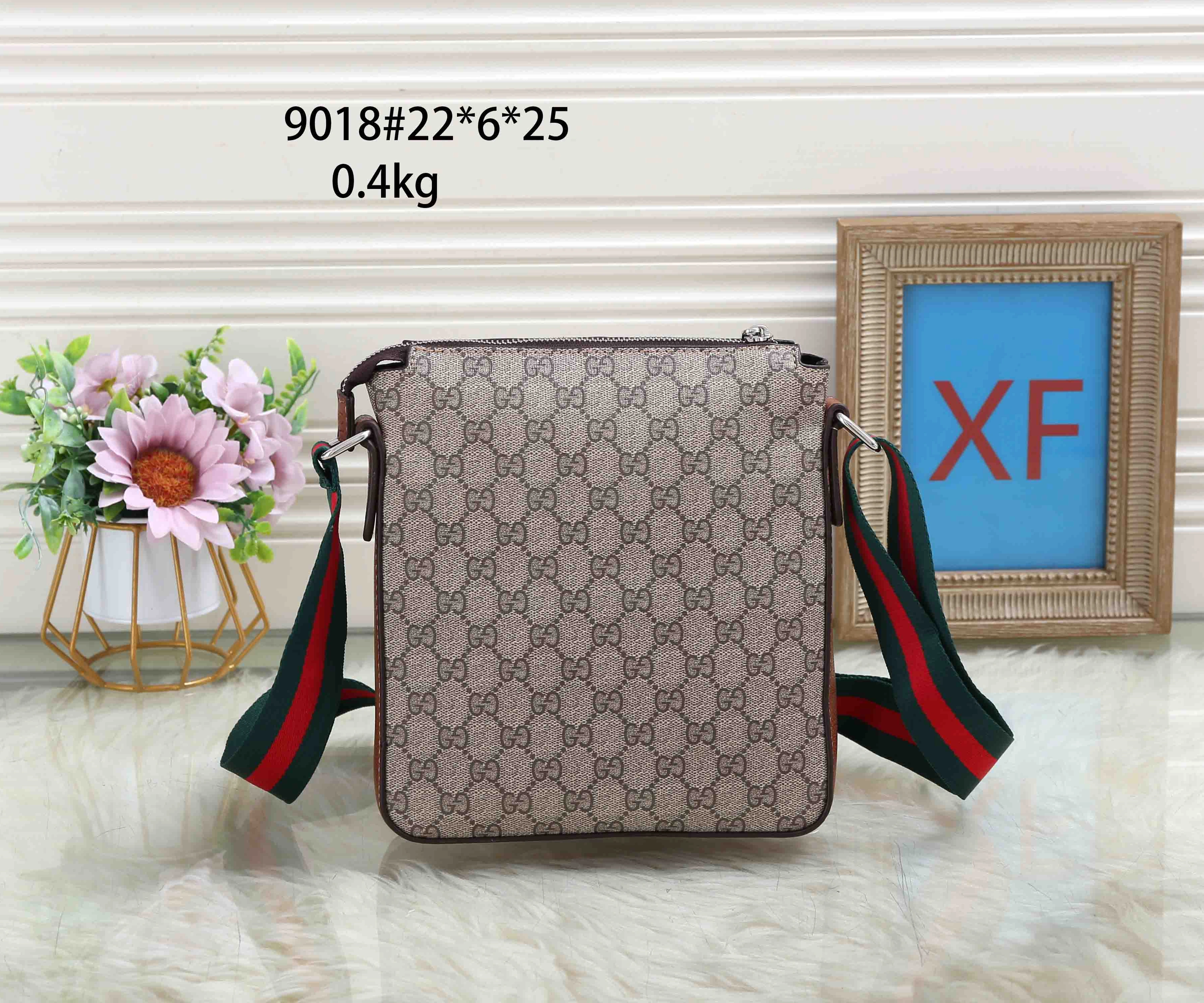 Gucci Messenger Bags For Men Lightweight 5956