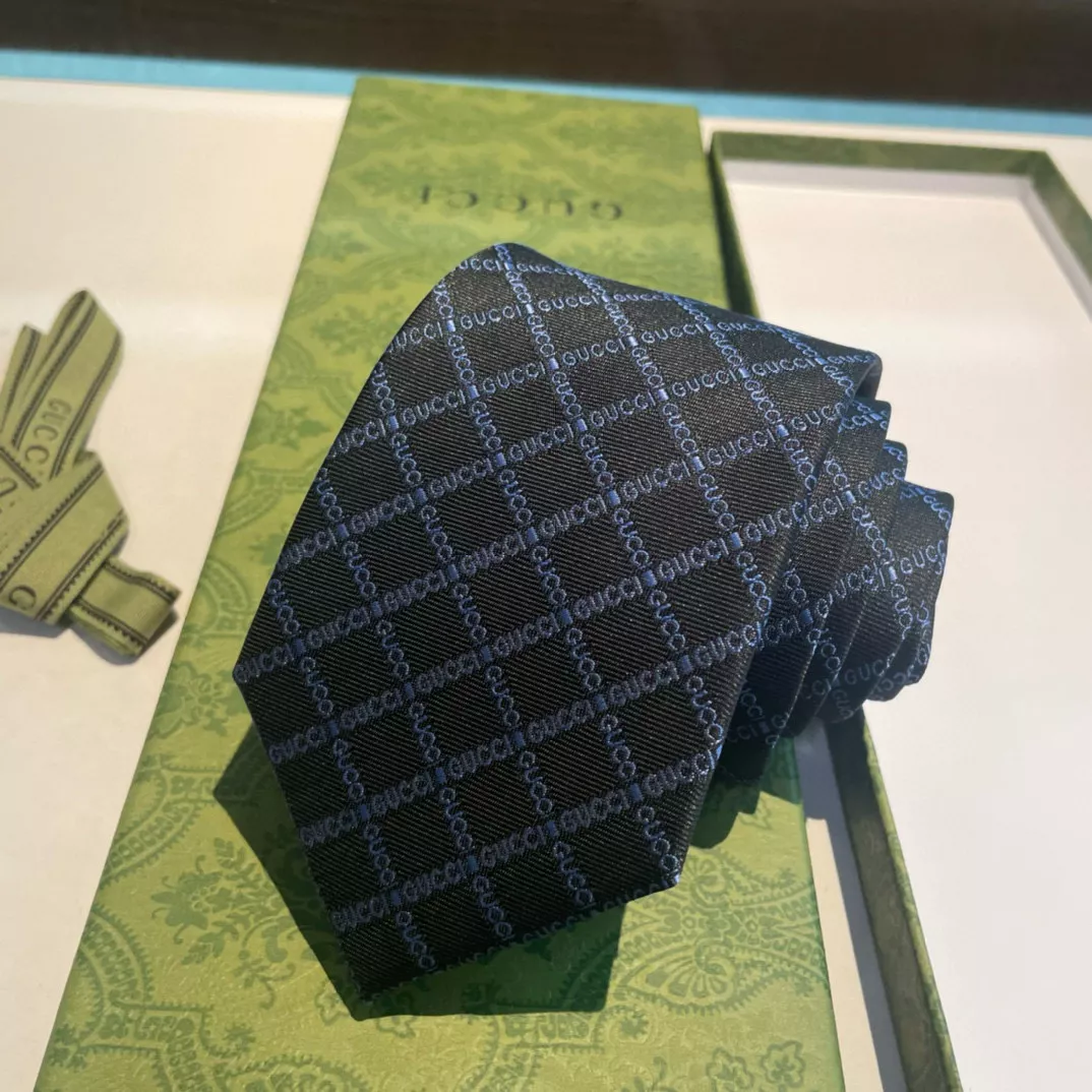 Gucci Necktie BestValue 1815