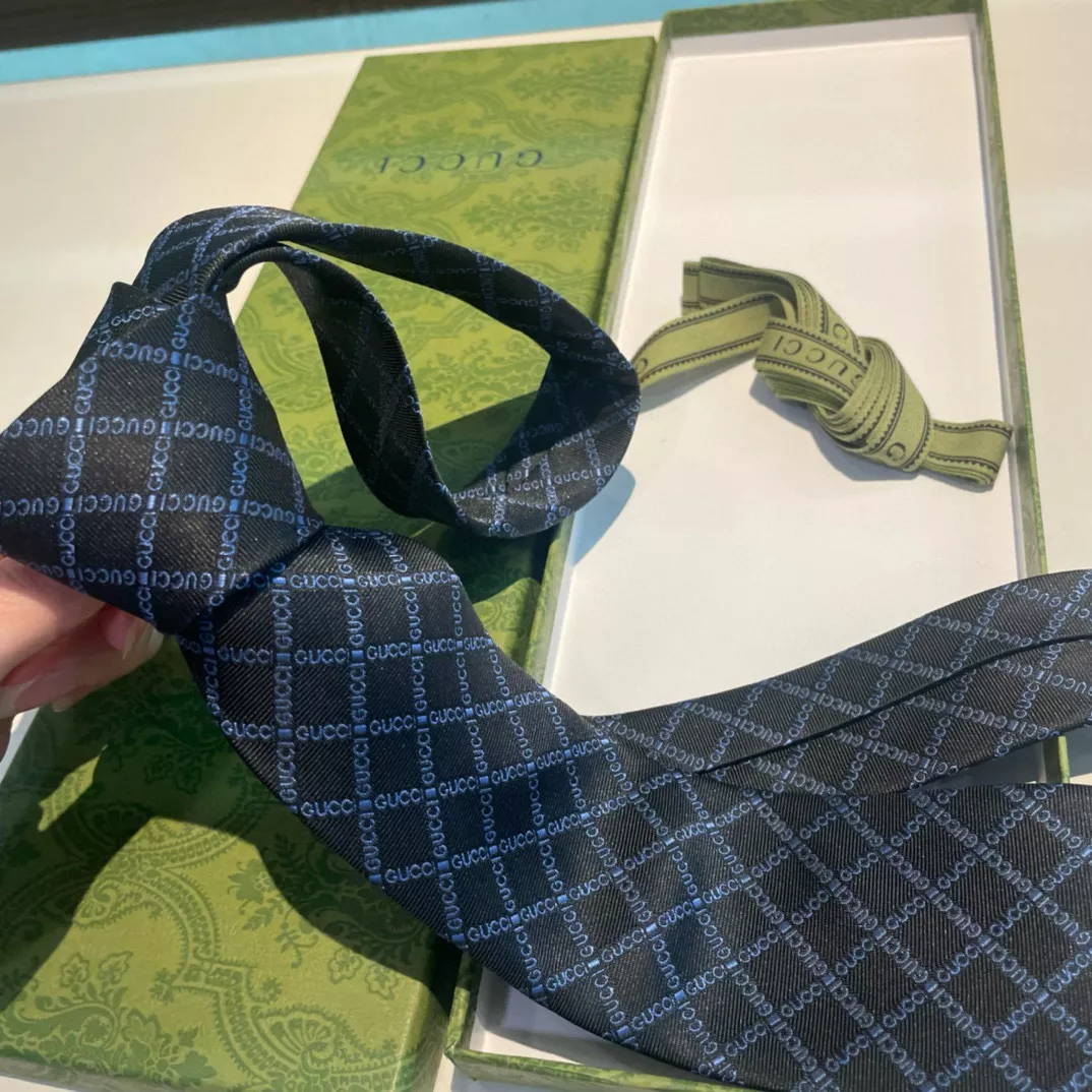 Gucci Necktie BestValue 1815