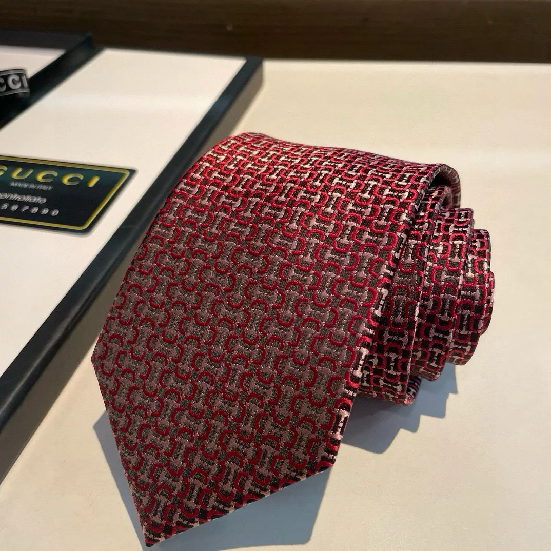 Gucci Necktie Durable 7847