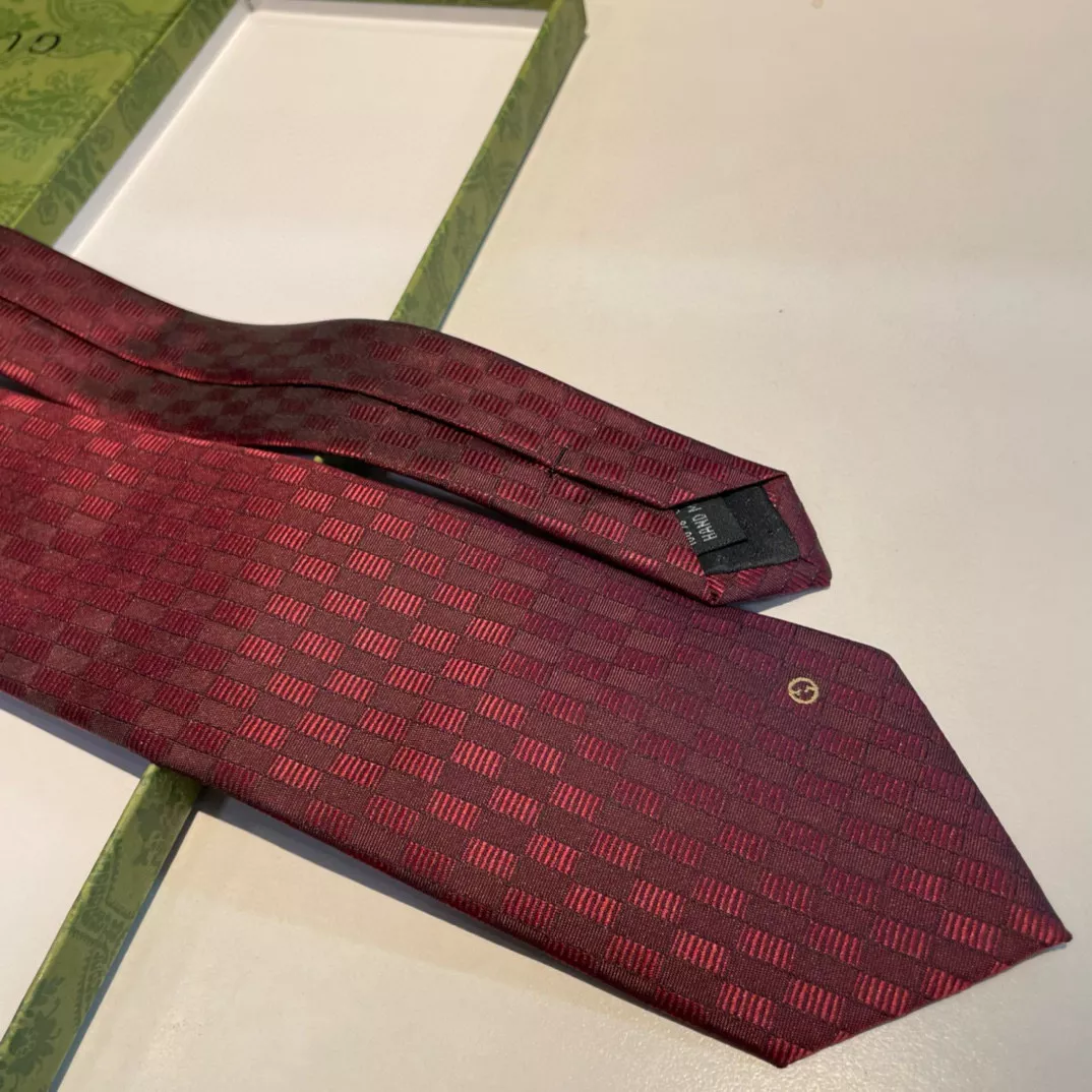 Gucci Necktie EyeCatching 4479
