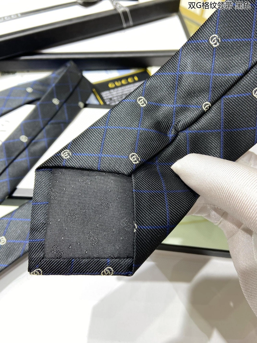 Gucci Necktie For Men Bold 7642