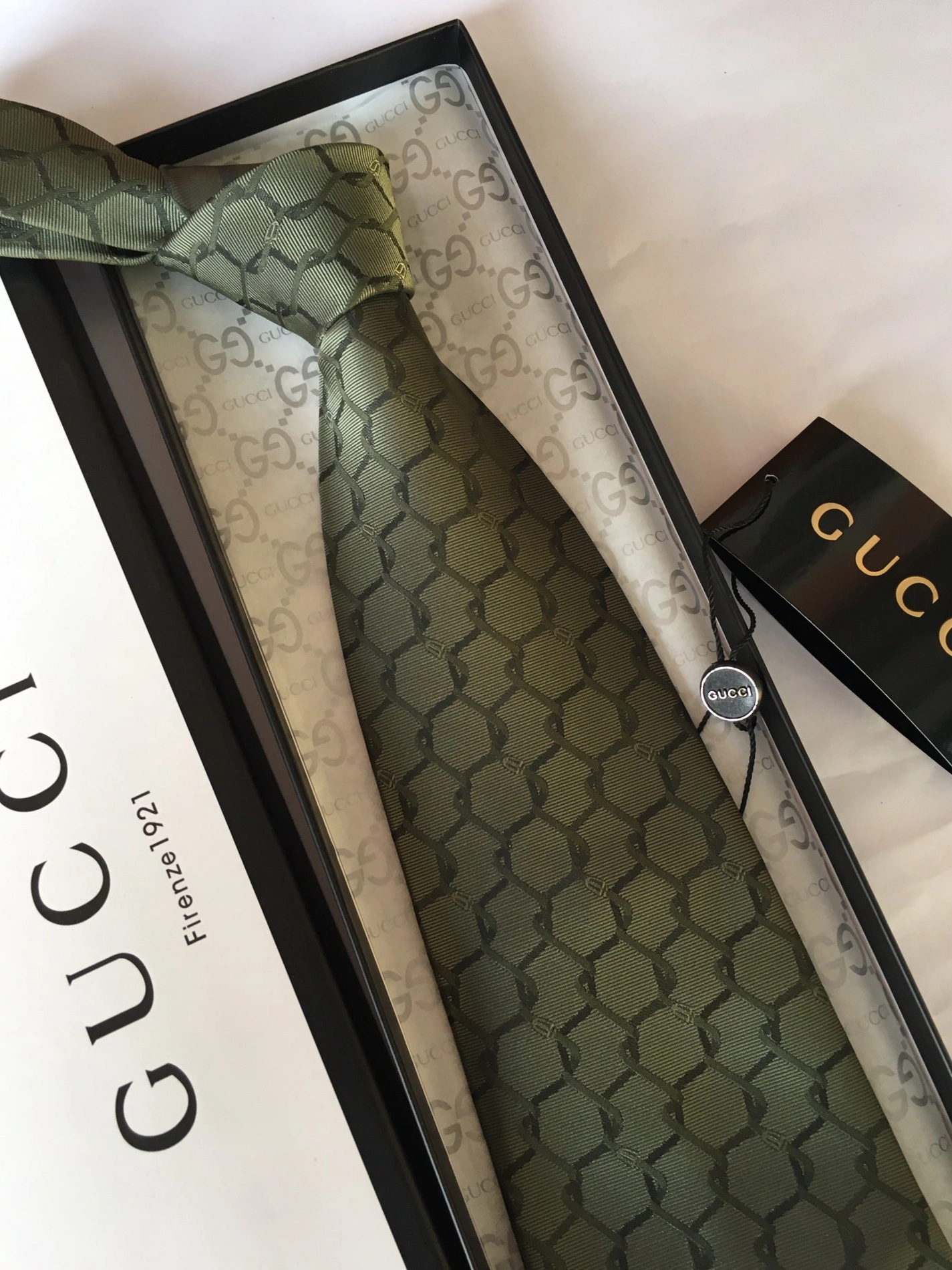Gucci Necktie For Men Breathable 6118