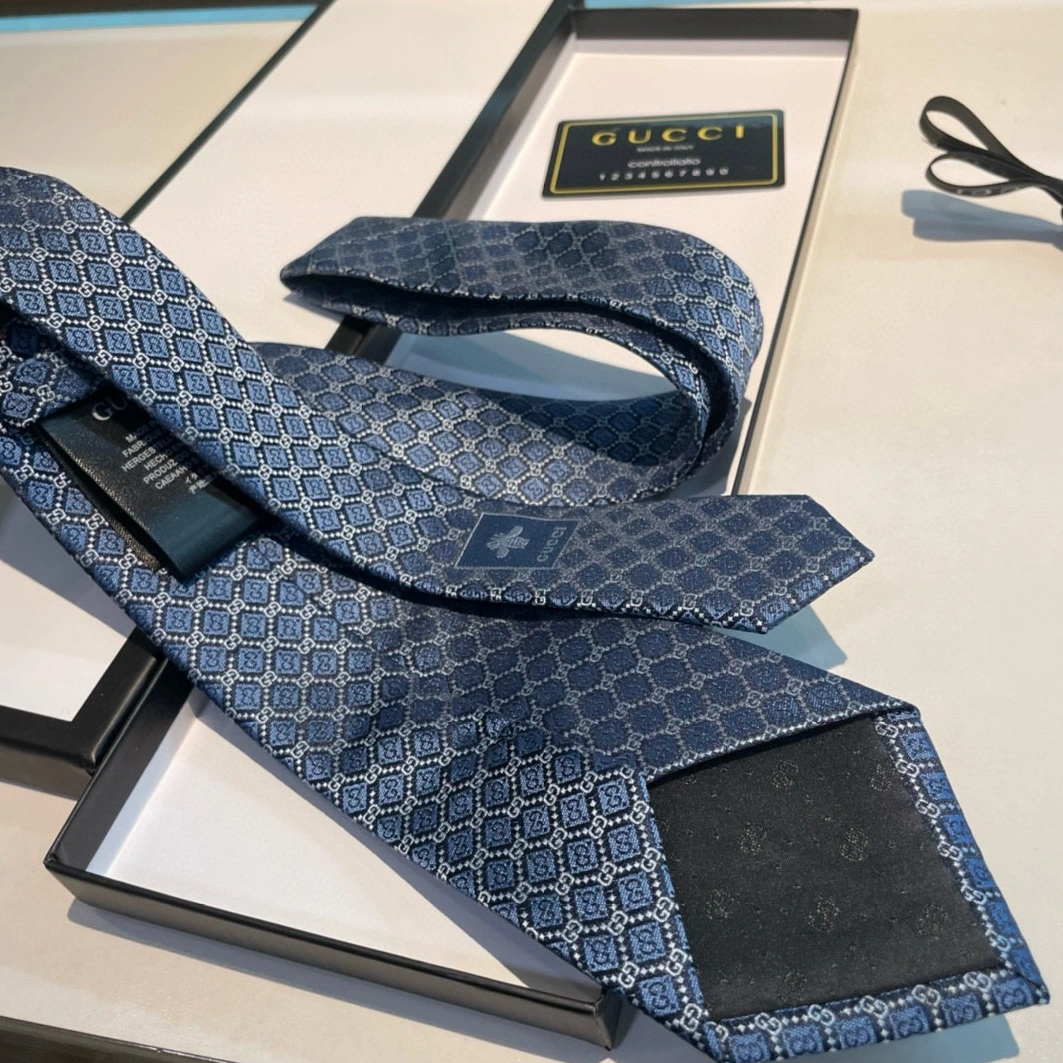 Gucci Necktie For Men Bright 4629