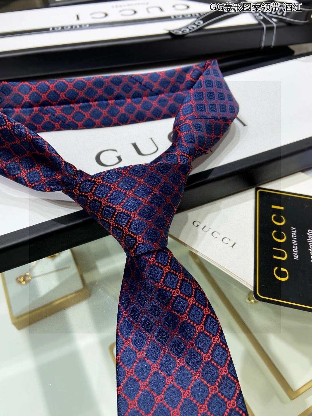 Gucci Necktie For Men DailyWear 9707