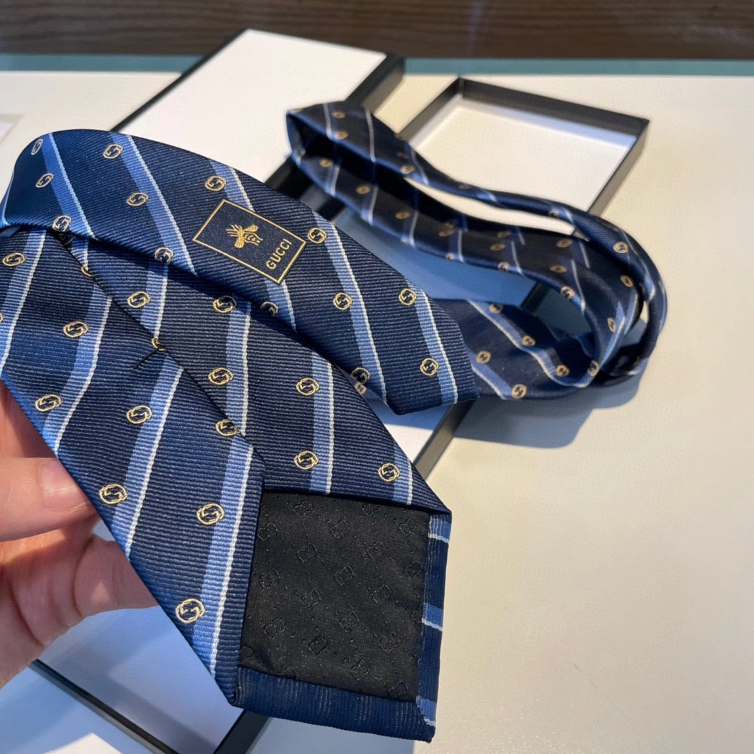 Gucci Necktie For Men Efficient 4466