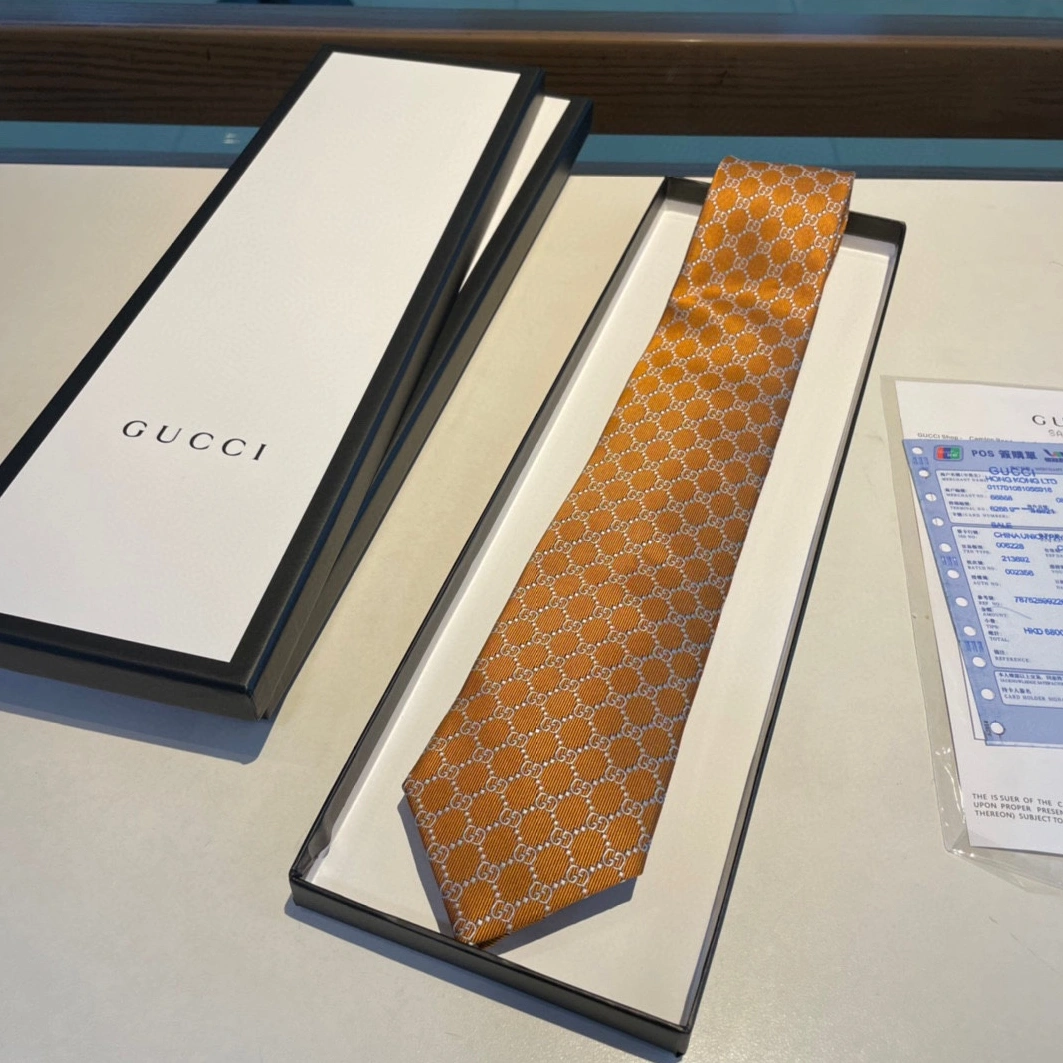 Gucci Necktie For Men Flexible 928