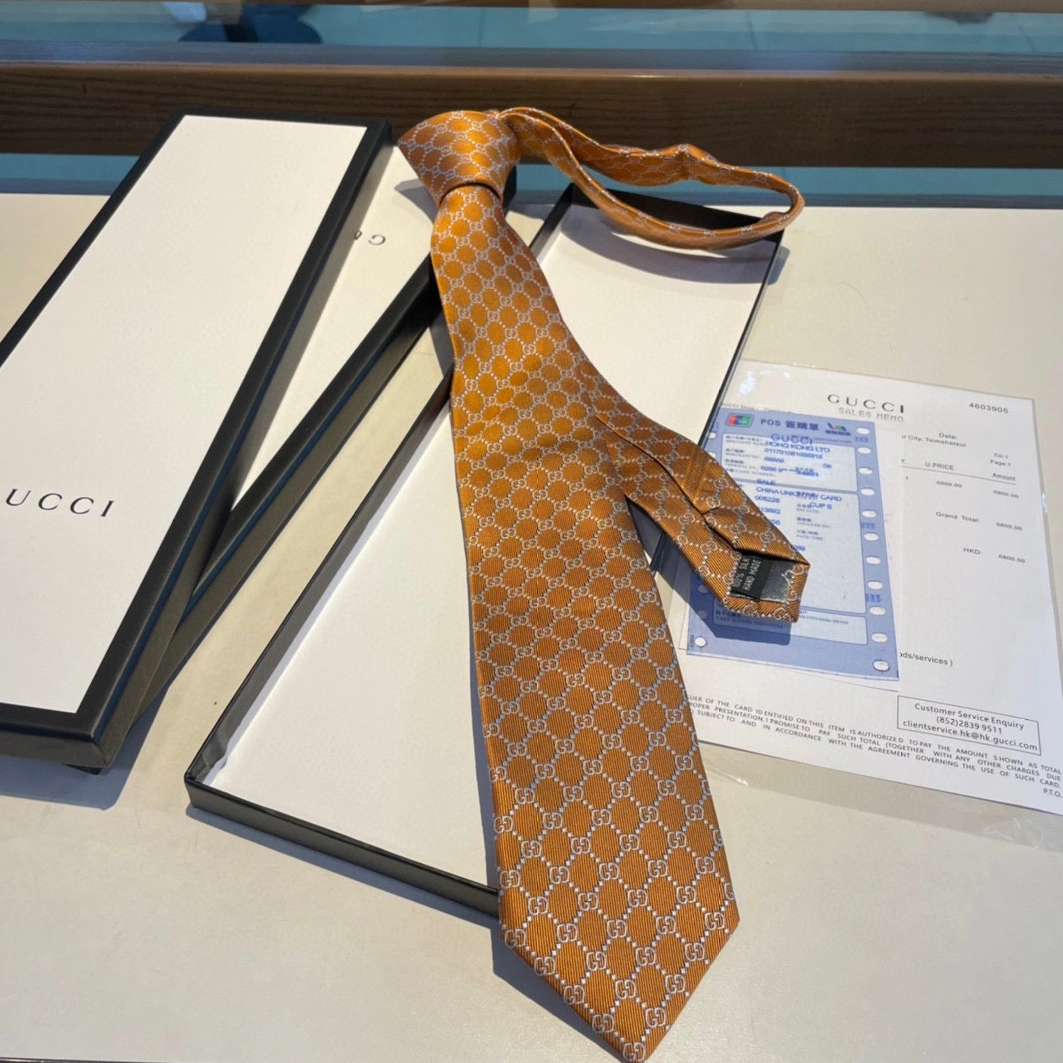 Gucci Necktie For Men Flexible 928