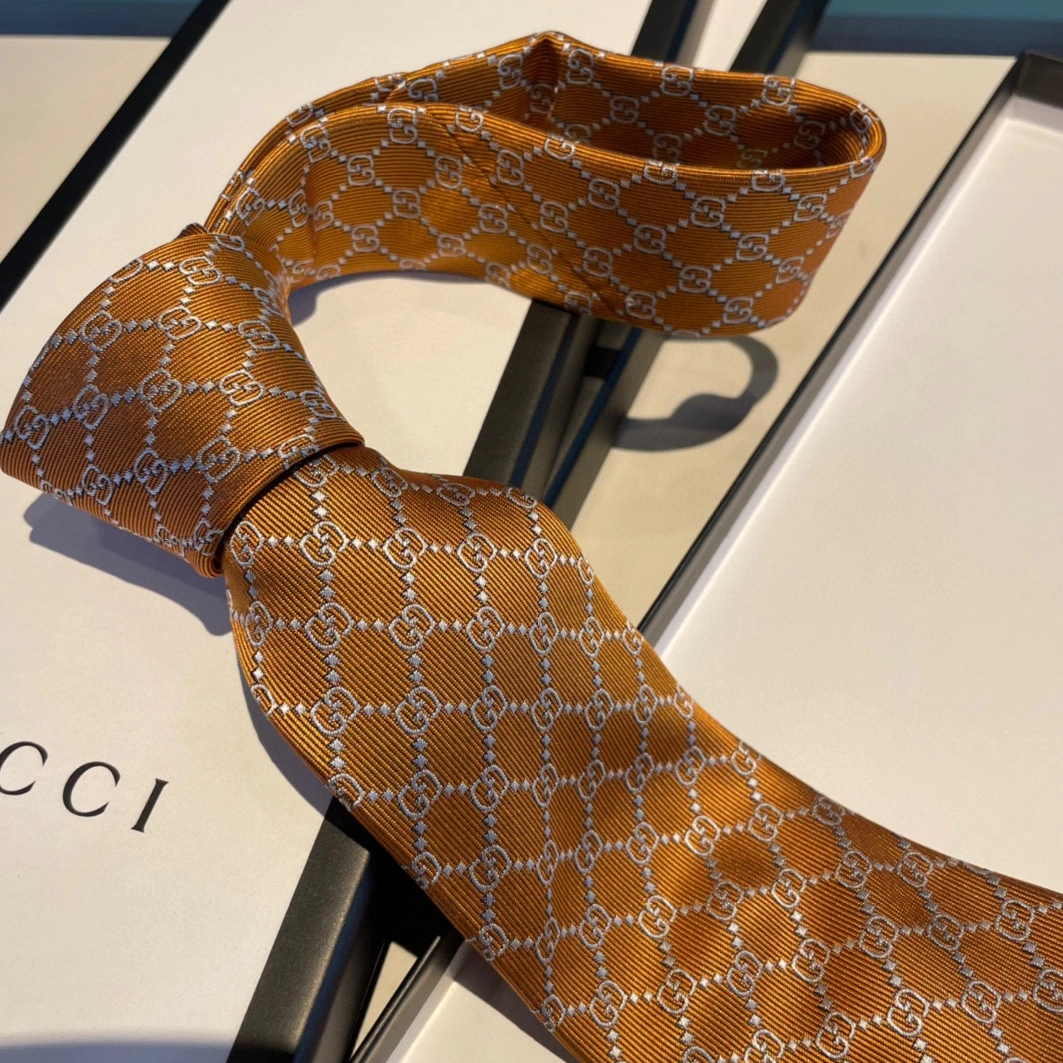 Gucci Necktie For Men Flexible 928