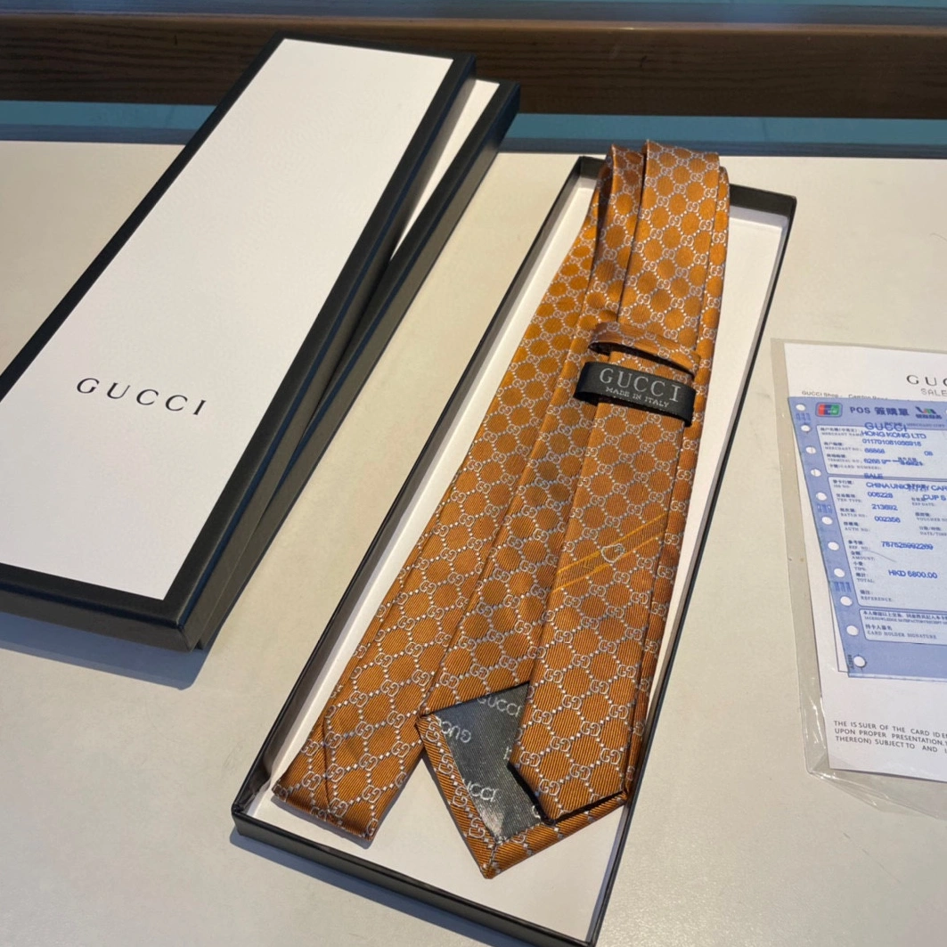 Gucci Necktie For Men Flexible 928