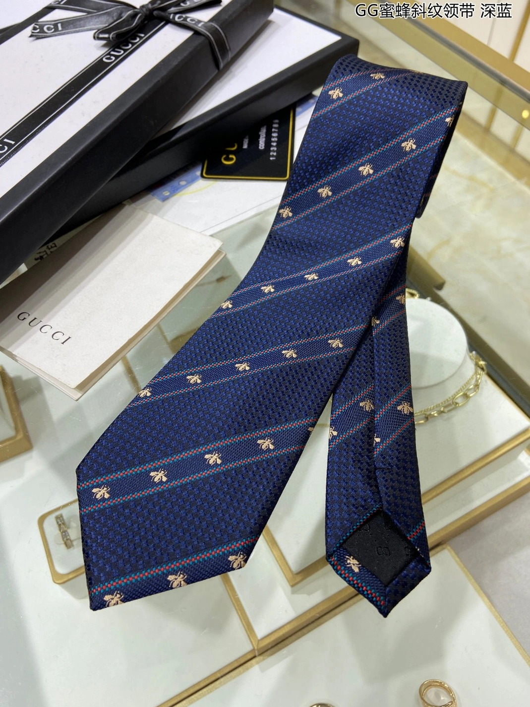 Gucci Necktie For Men Functional 6862