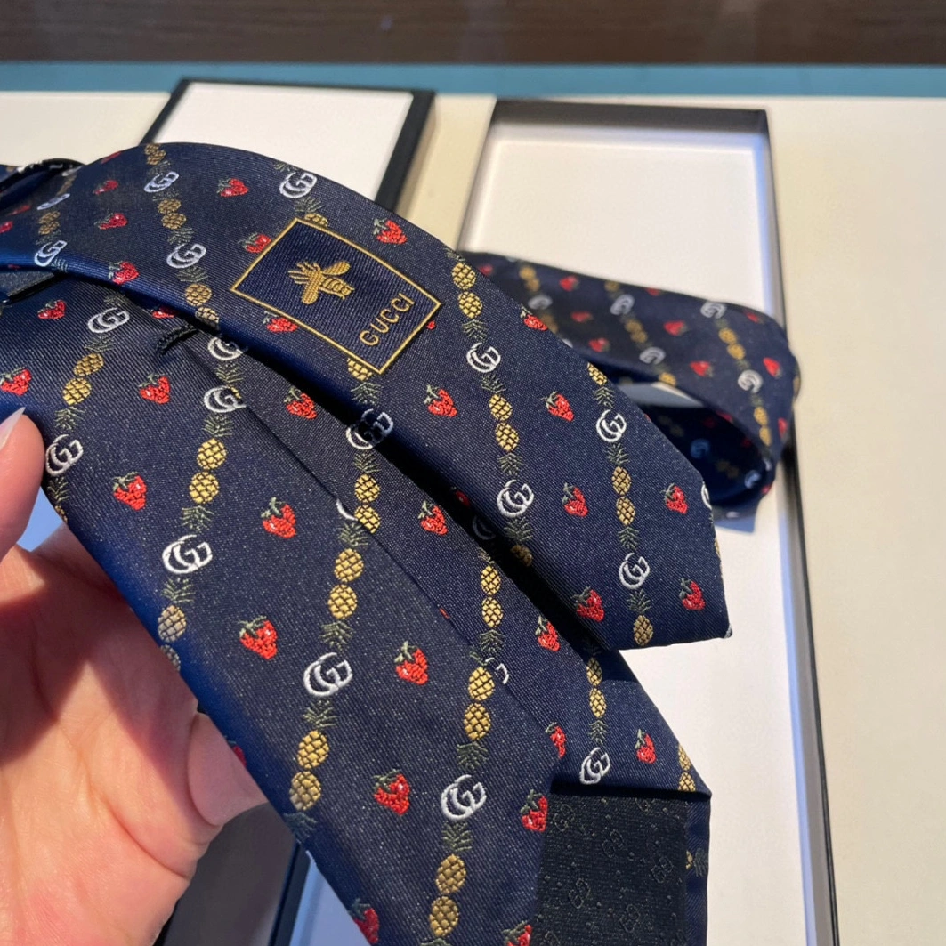 Gucci Necktie For Men NewStyle 9512