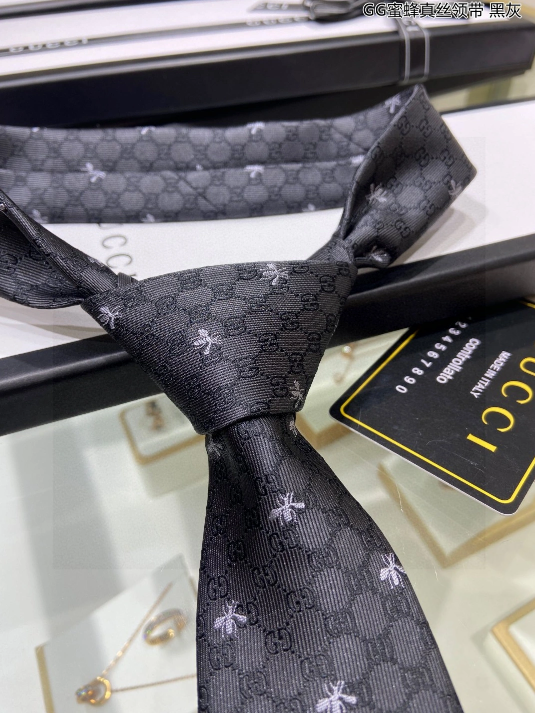 Gucci Necktie For Men Refined 2330