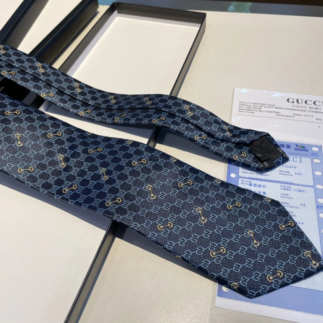 Gucci Necktie For Men Soft 7286
