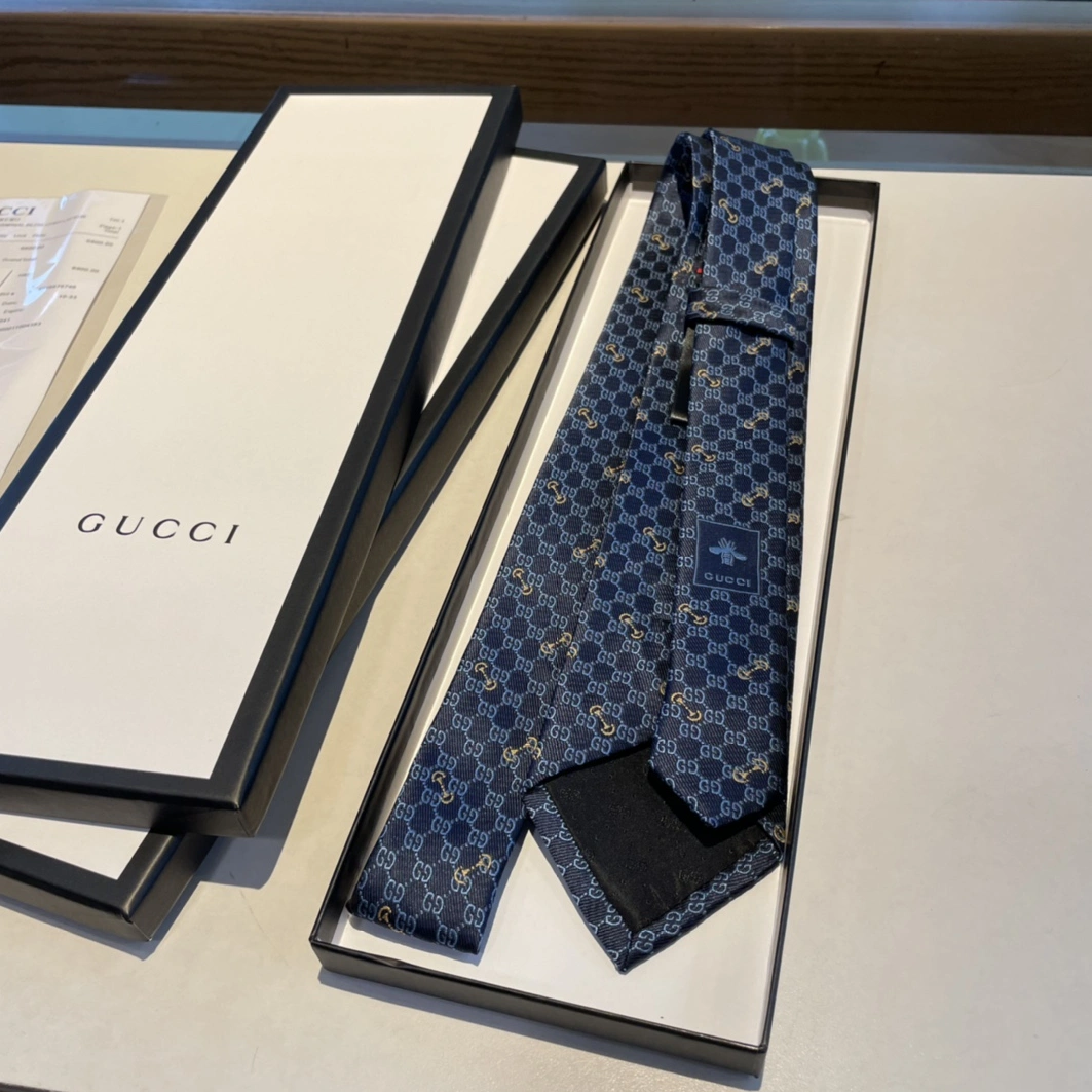 Gucci Necktie For Men Soft 7286