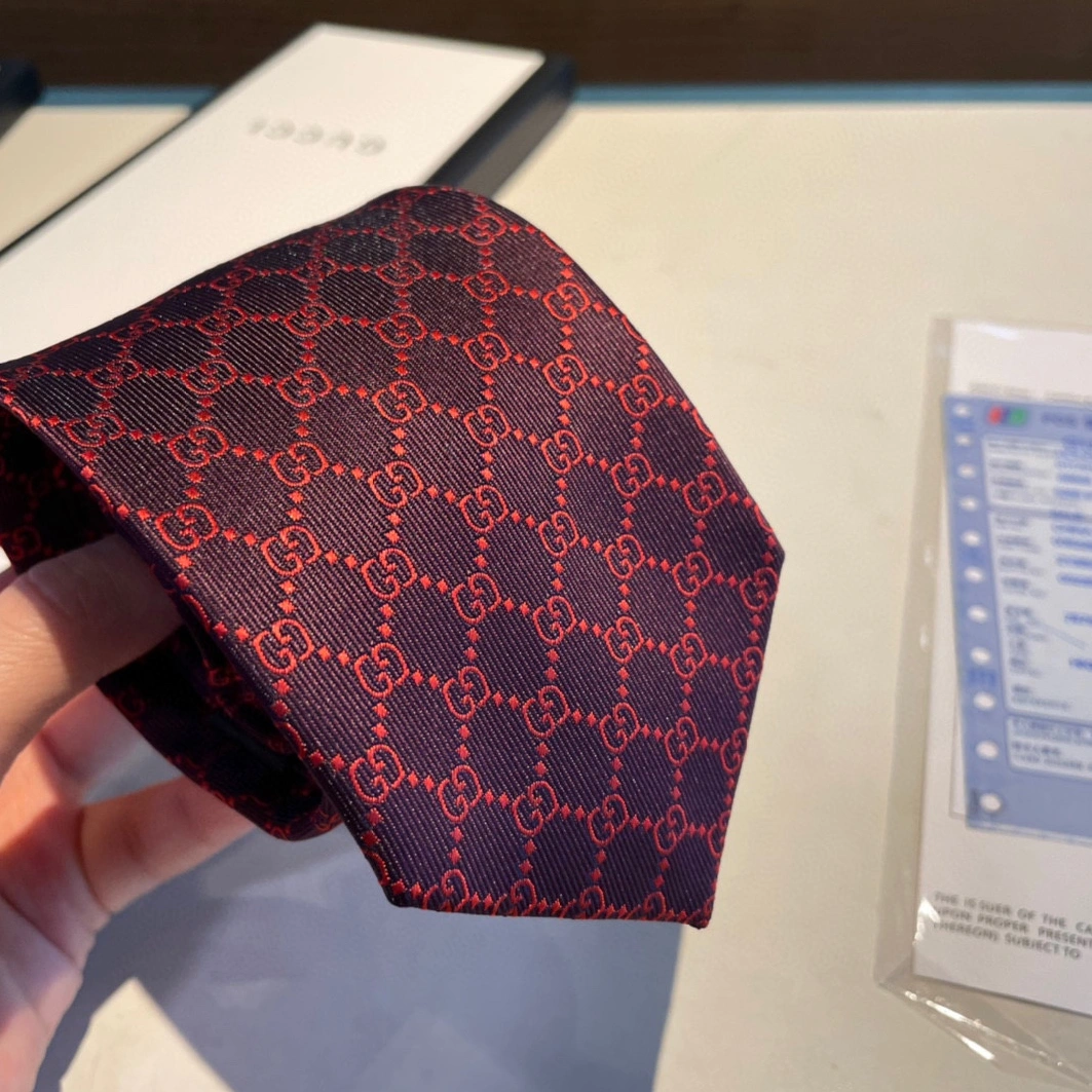 Gucci Necktie For Men Sophisticated 3542