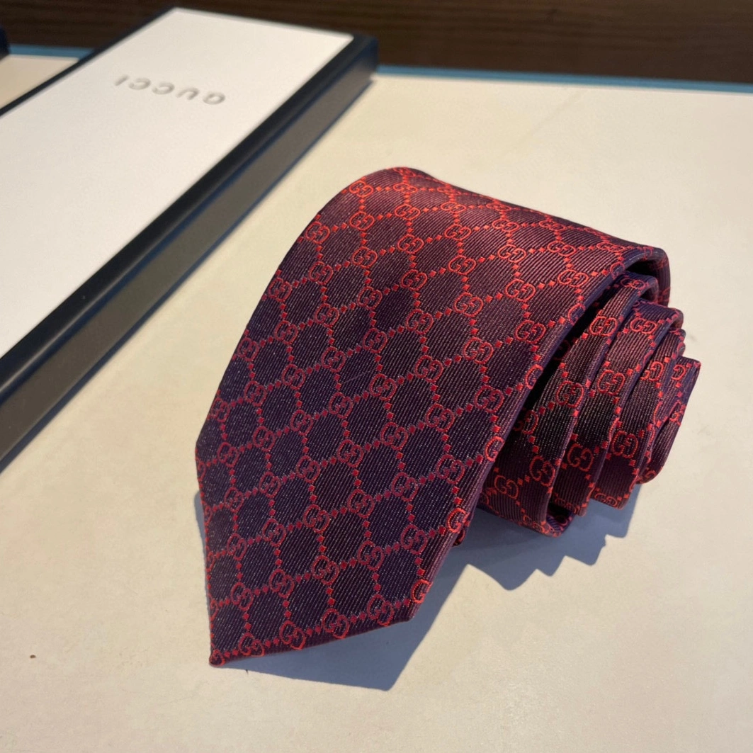 Gucci Necktie For Men Sophisticated 3542