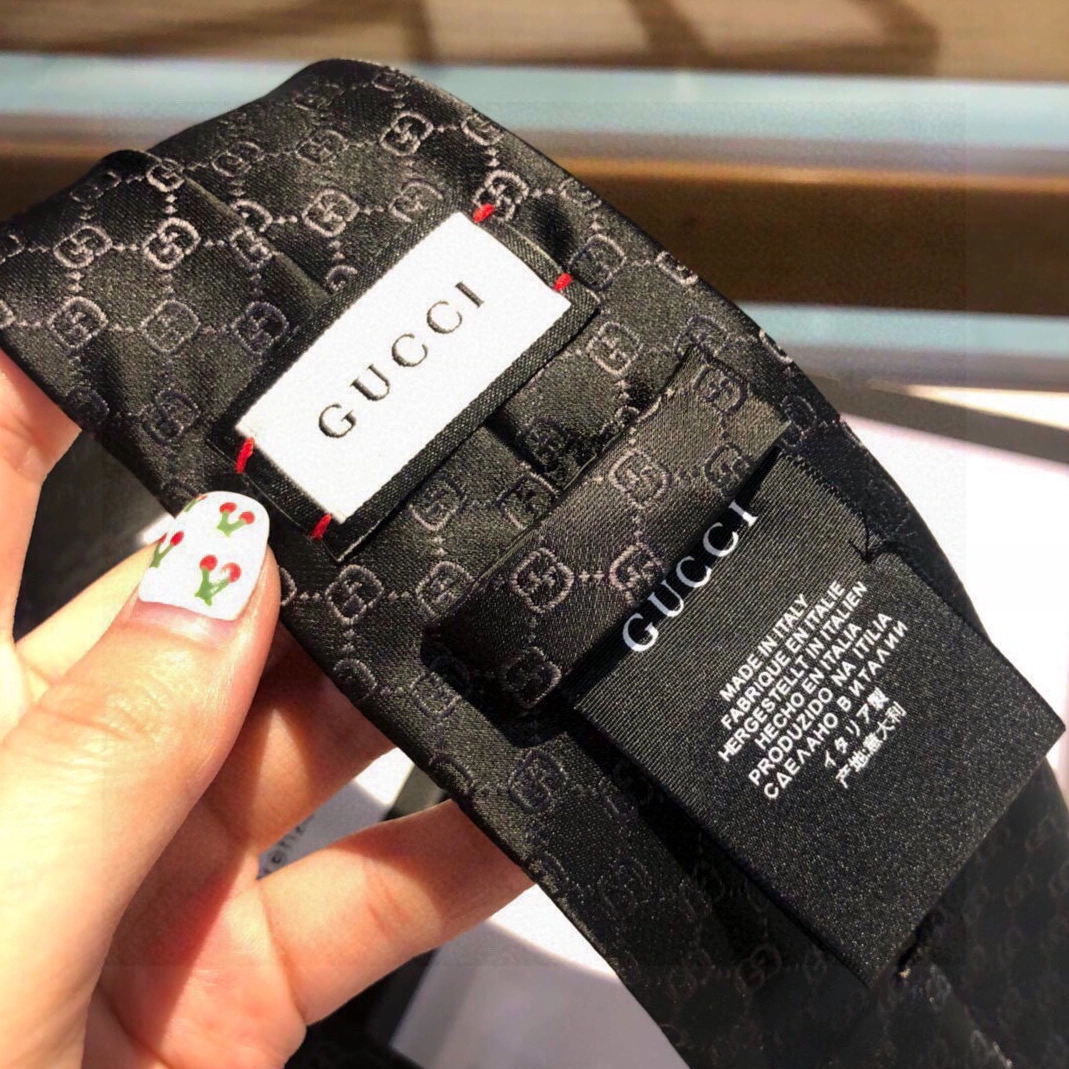 Gucci Necktie For Men Timeless 2067
