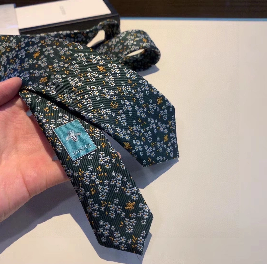 Gucci Necktie For Men TopPick 3584