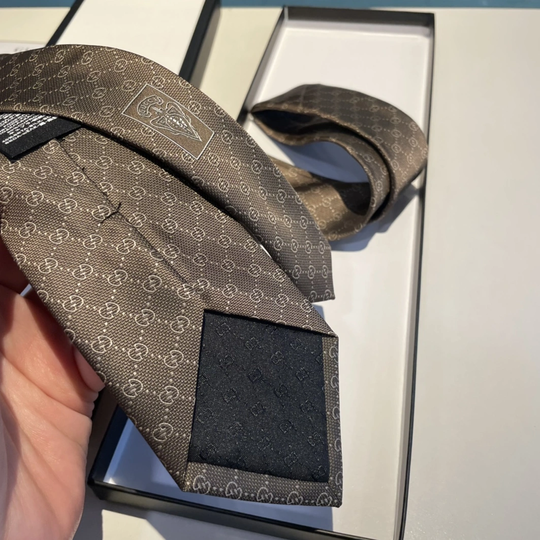 Gucci Necktie For Men Trendy 2881