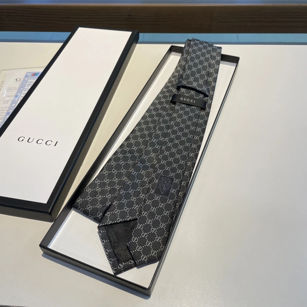 Gucci Necktie For Men Unique 1207