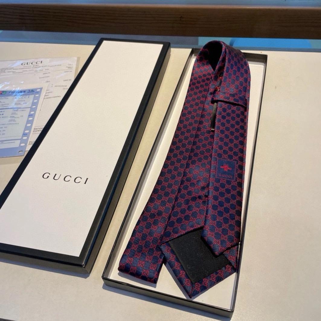 Gucci Necktie For Men Unique 7825