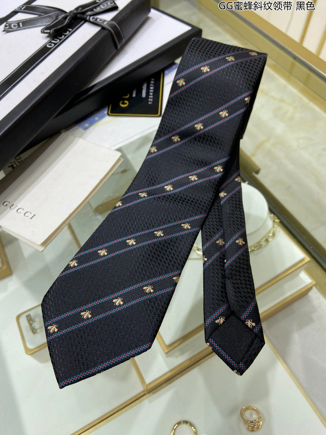 Gucci Necktie For Men Vibrant 5579