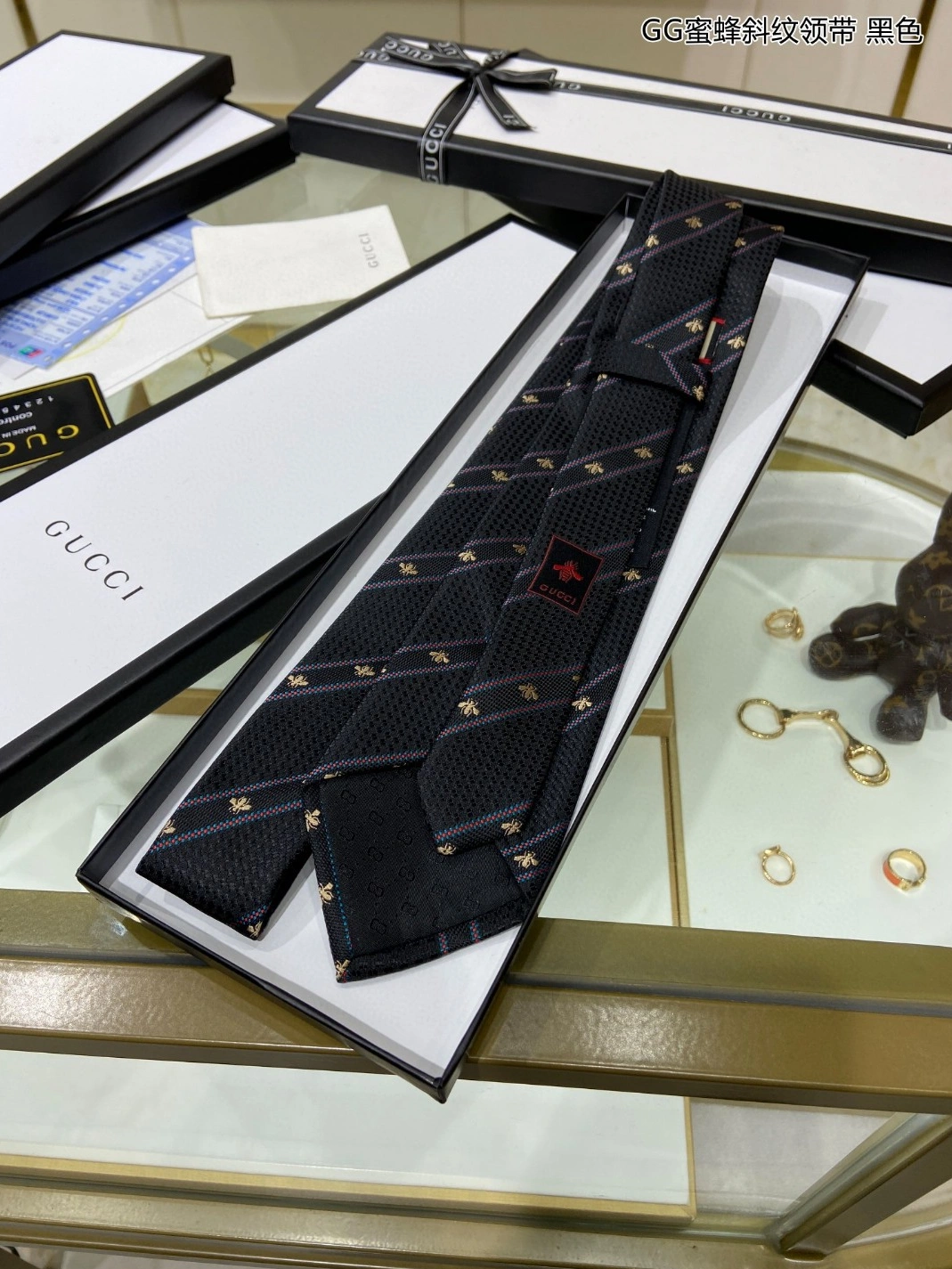 Gucci Necktie For Men Vibrant 5579