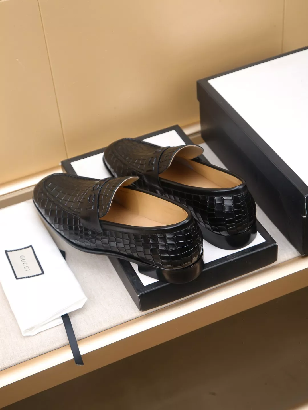 Gucci Oxfords Shoes For Men AllSeason 5081