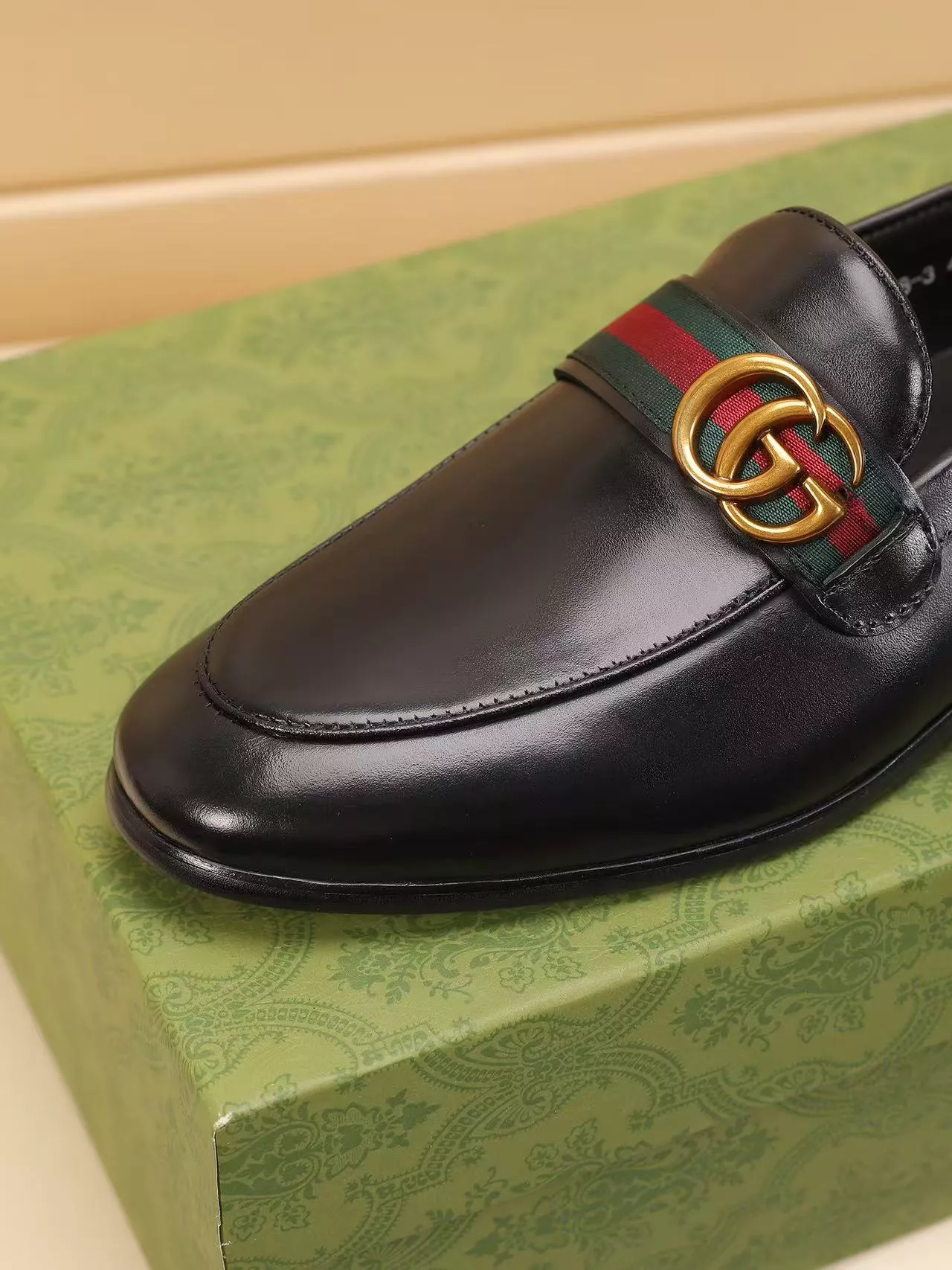 Gucci Oxfords Shoes For Men AllSeason 9390