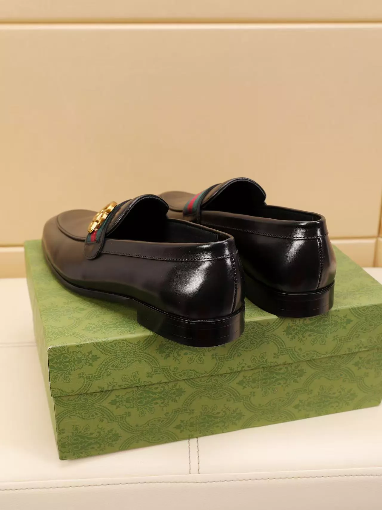 Gucci Oxfords Shoes For Men AllSeason 9390